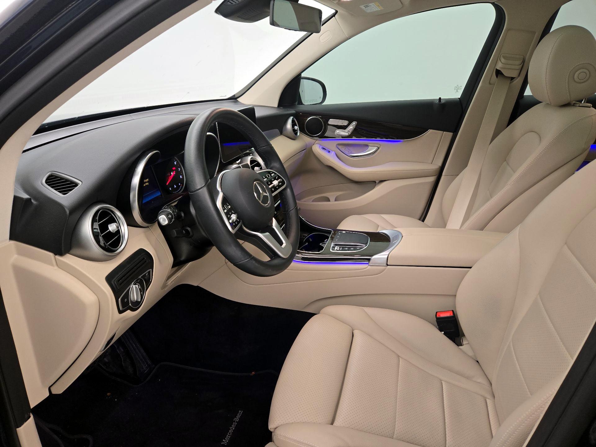 Thumbnail: 2022 Mercedes-Benz GLC - 11