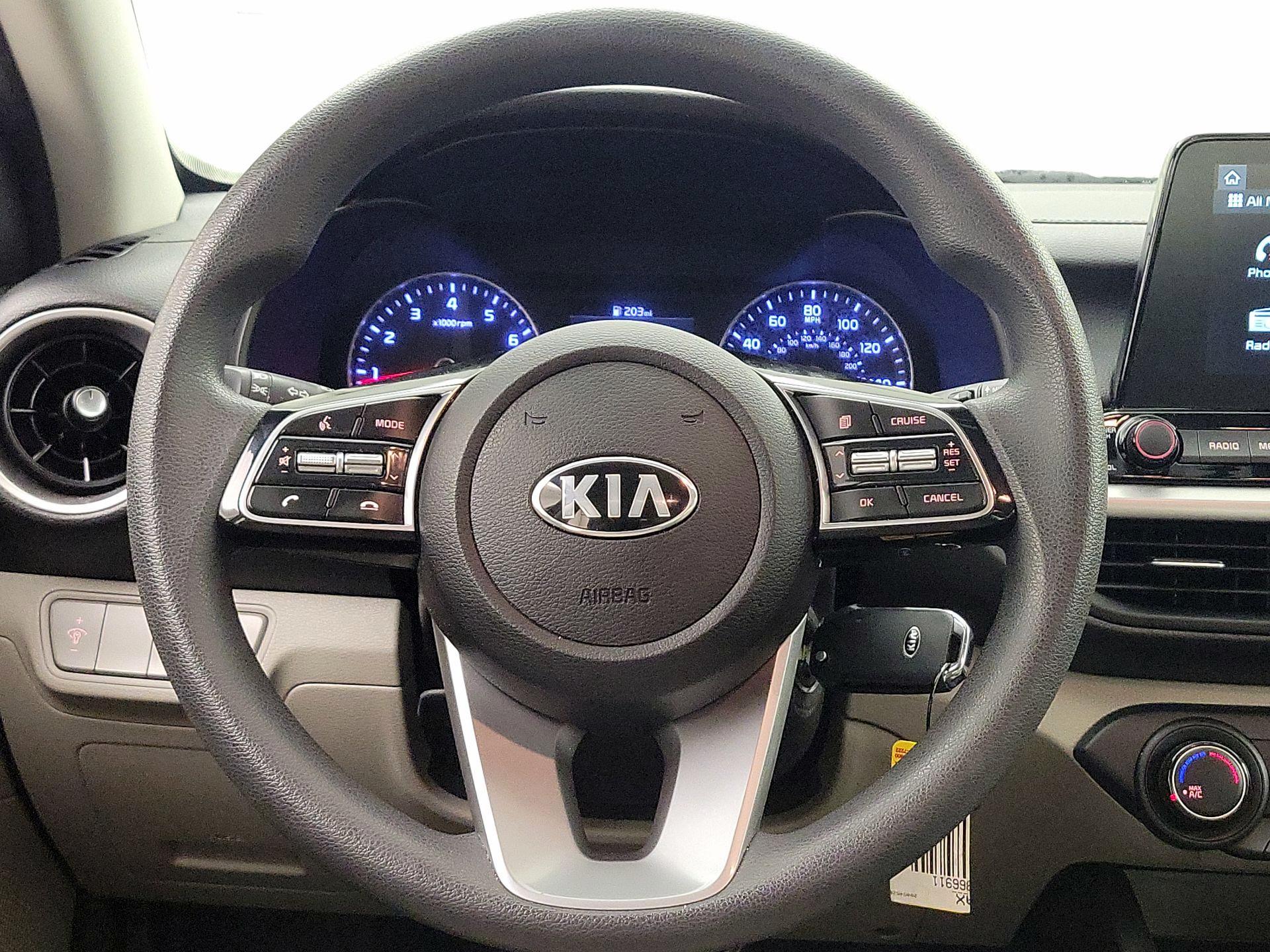 Thumbnail: 2021 Kia Forte - 10