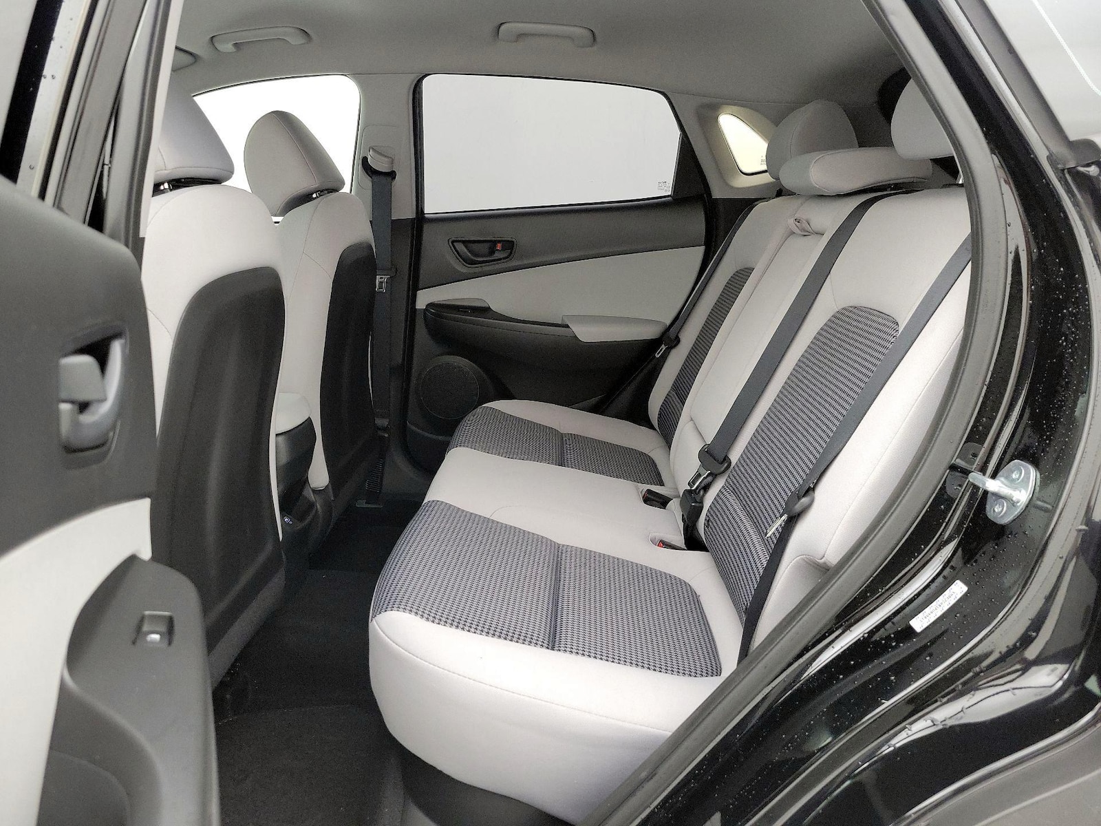 2023 Hyundai Kona SE - Photo 20