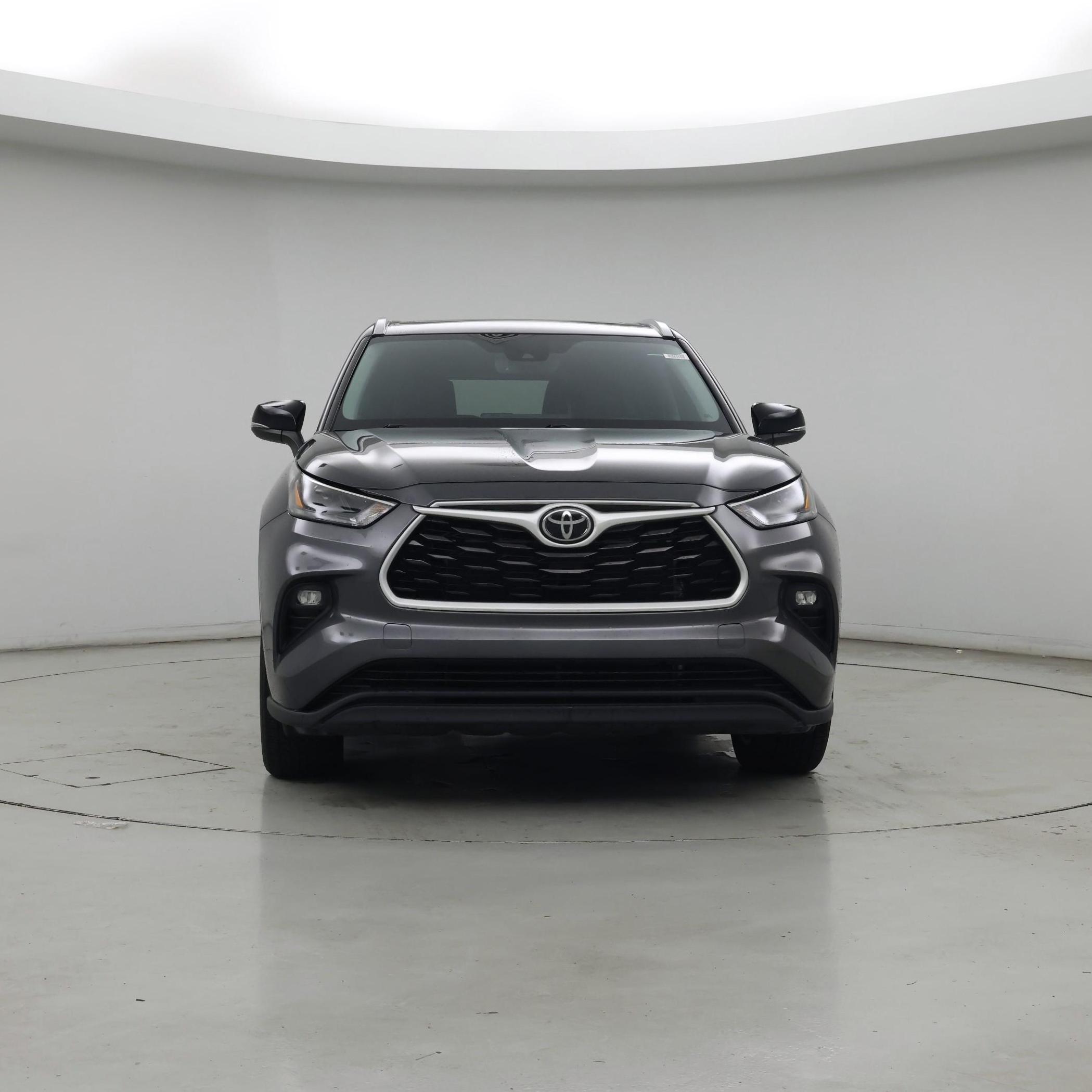 Thumbnail: 2023 Toyota Highlander - 5