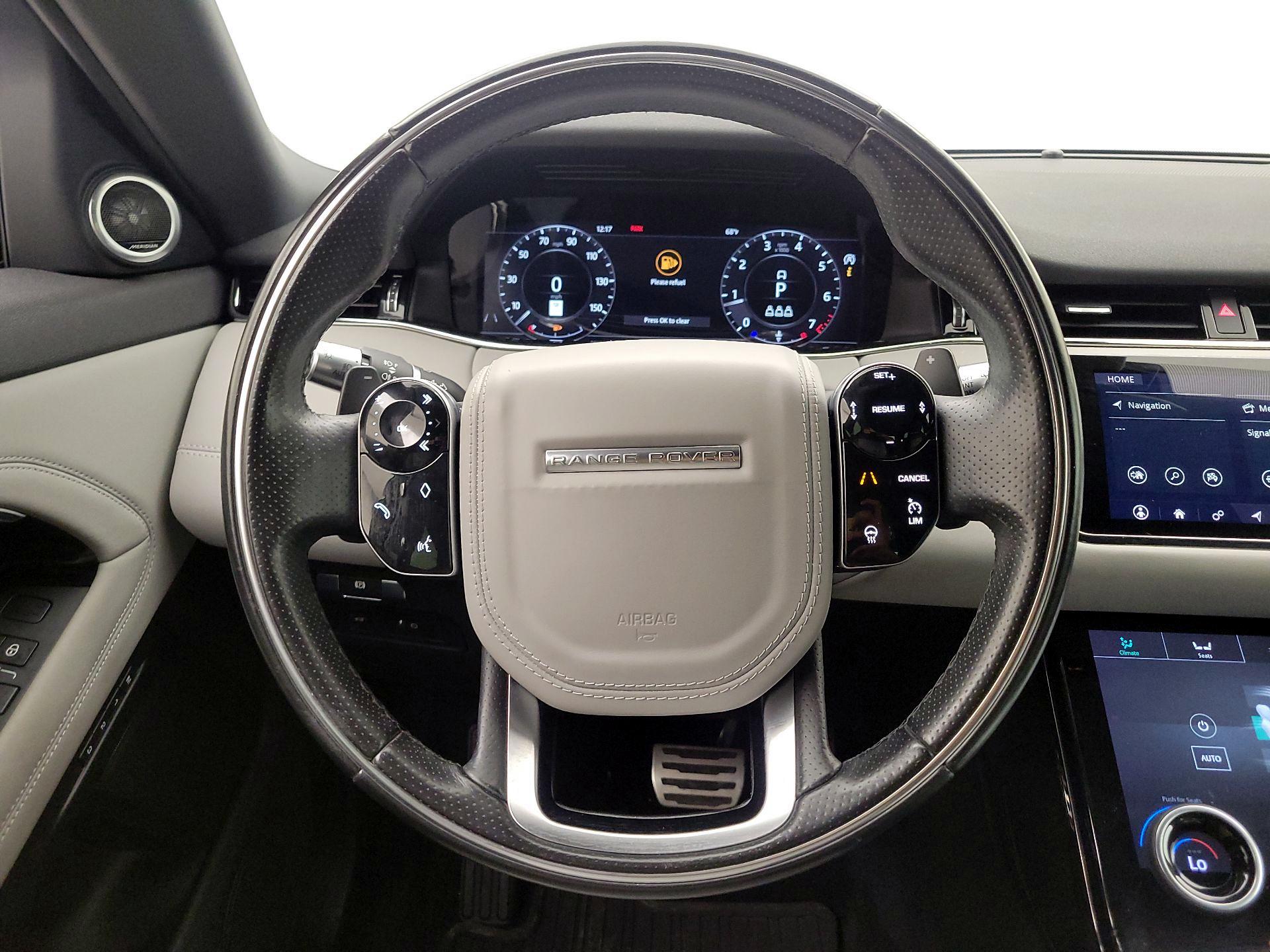 Thumbnail: 2020 Land Rover Range Rover Evoque - 10