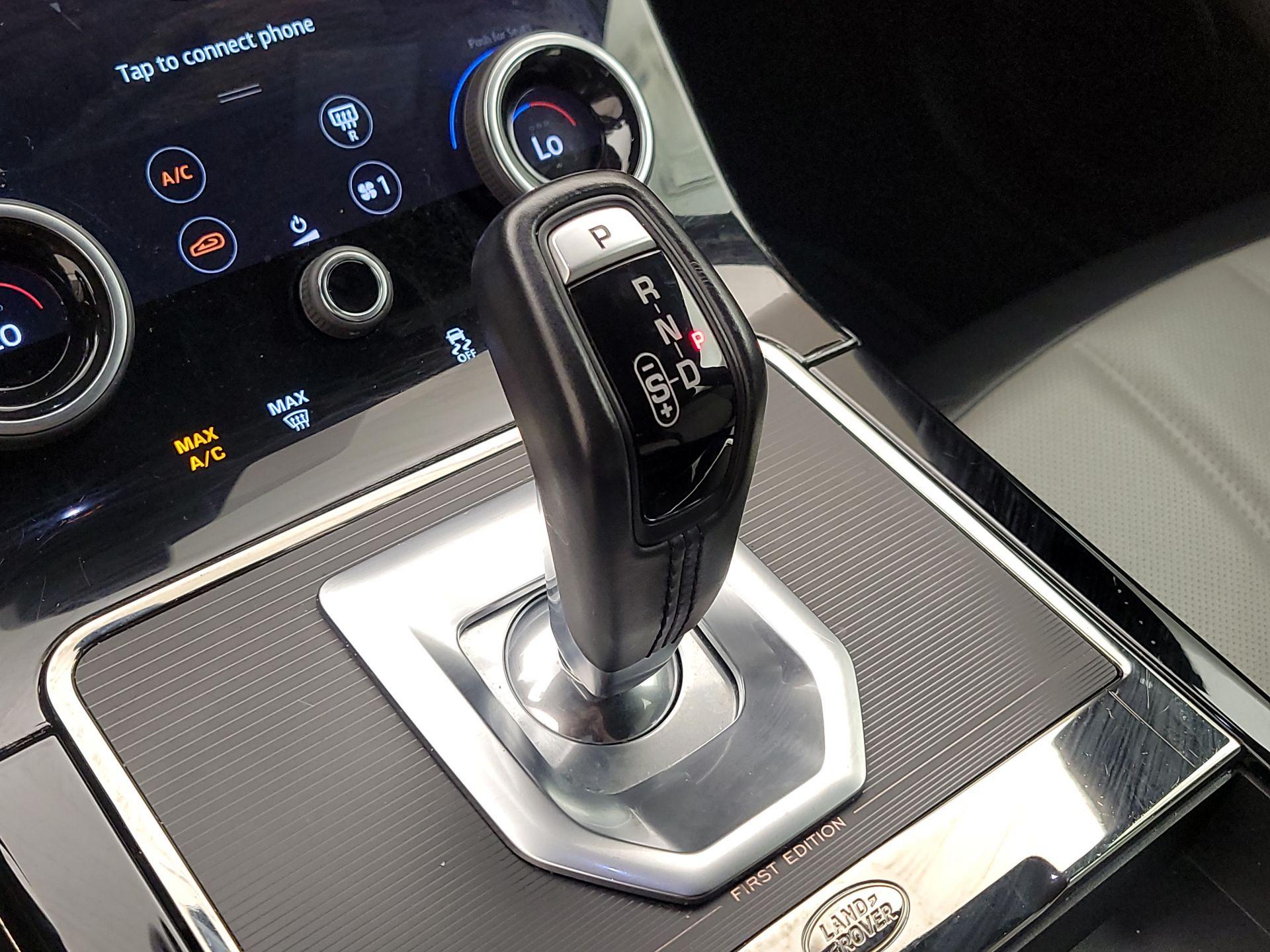 Thumbnail: 2020 Land Rover Range Rover Evoque - 17