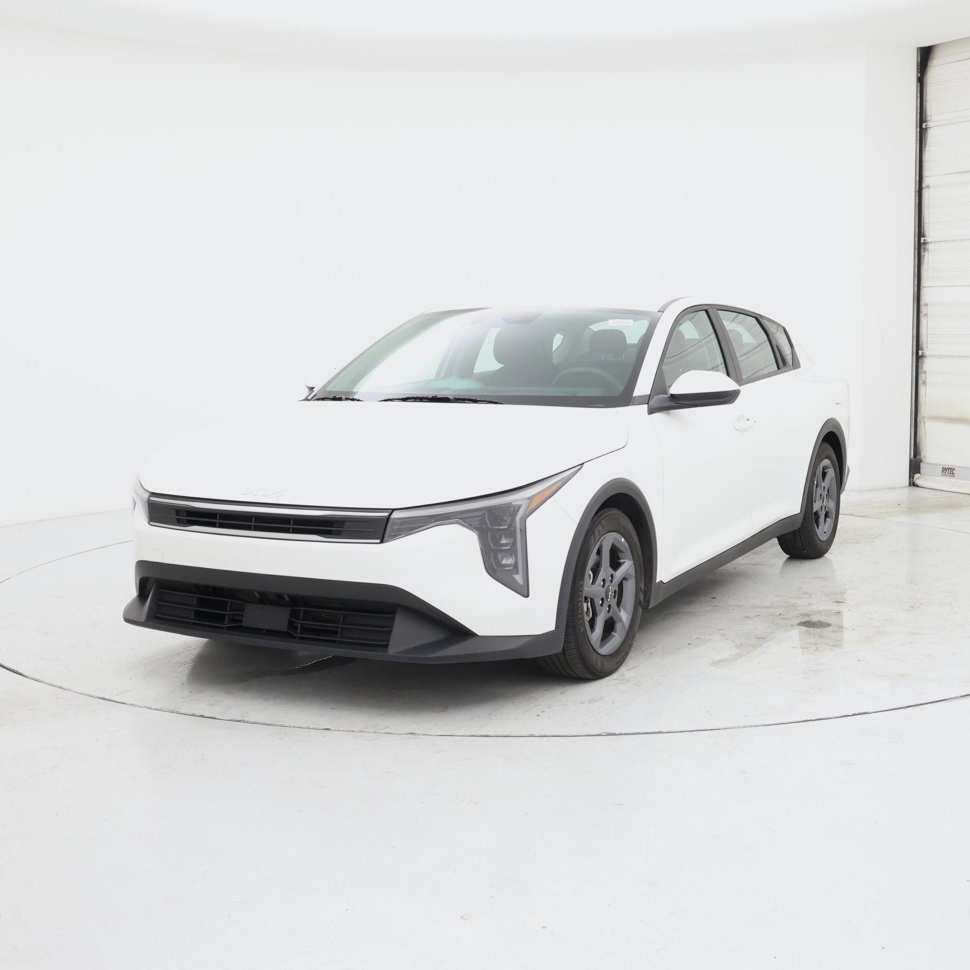 Thumbnail: 2025 Kia K4 - 4