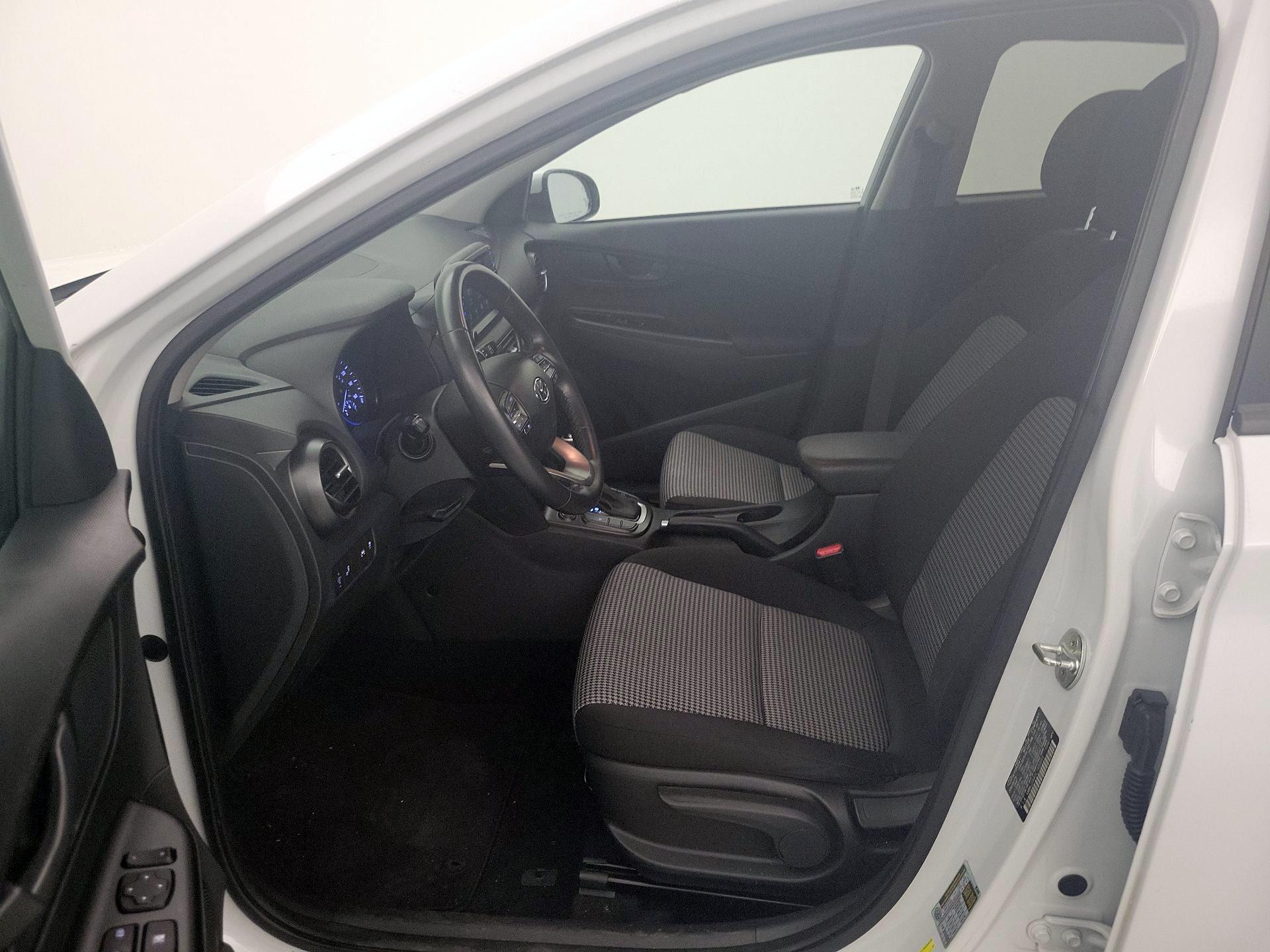 Thumbnail: 2020 Hyundai Kona - 11