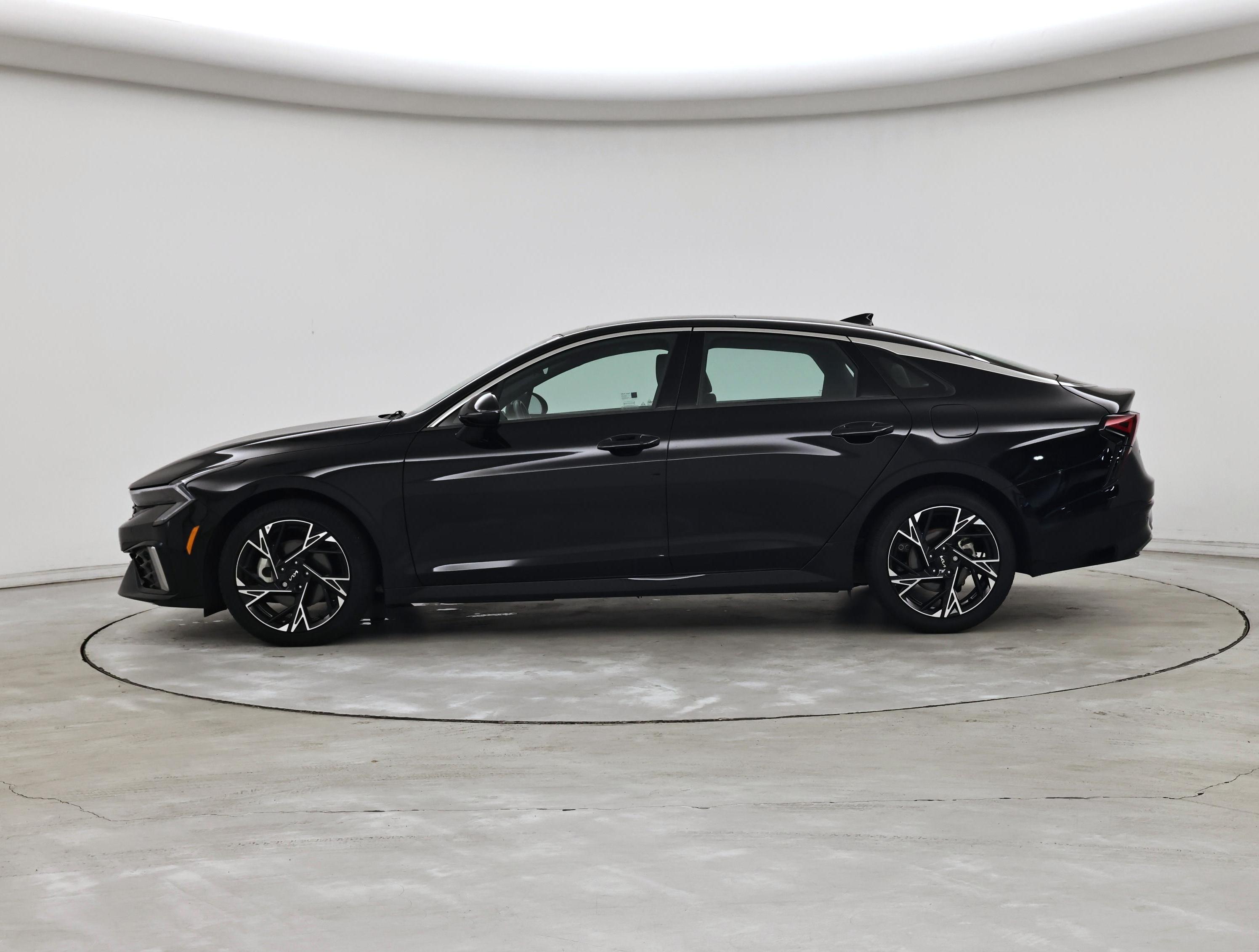 Thumbnail: 2025 Kia K5 - 3