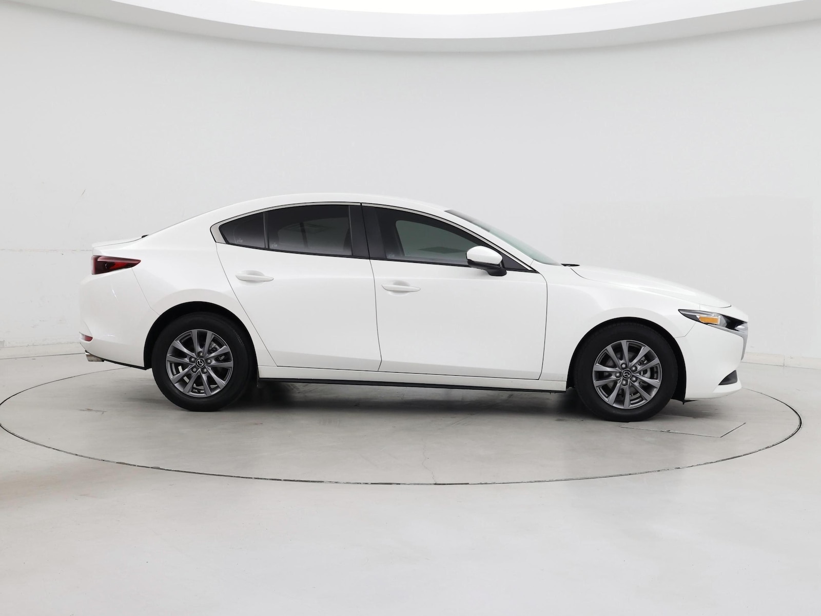 2025 Mazda Mazda3 S - Photo 8