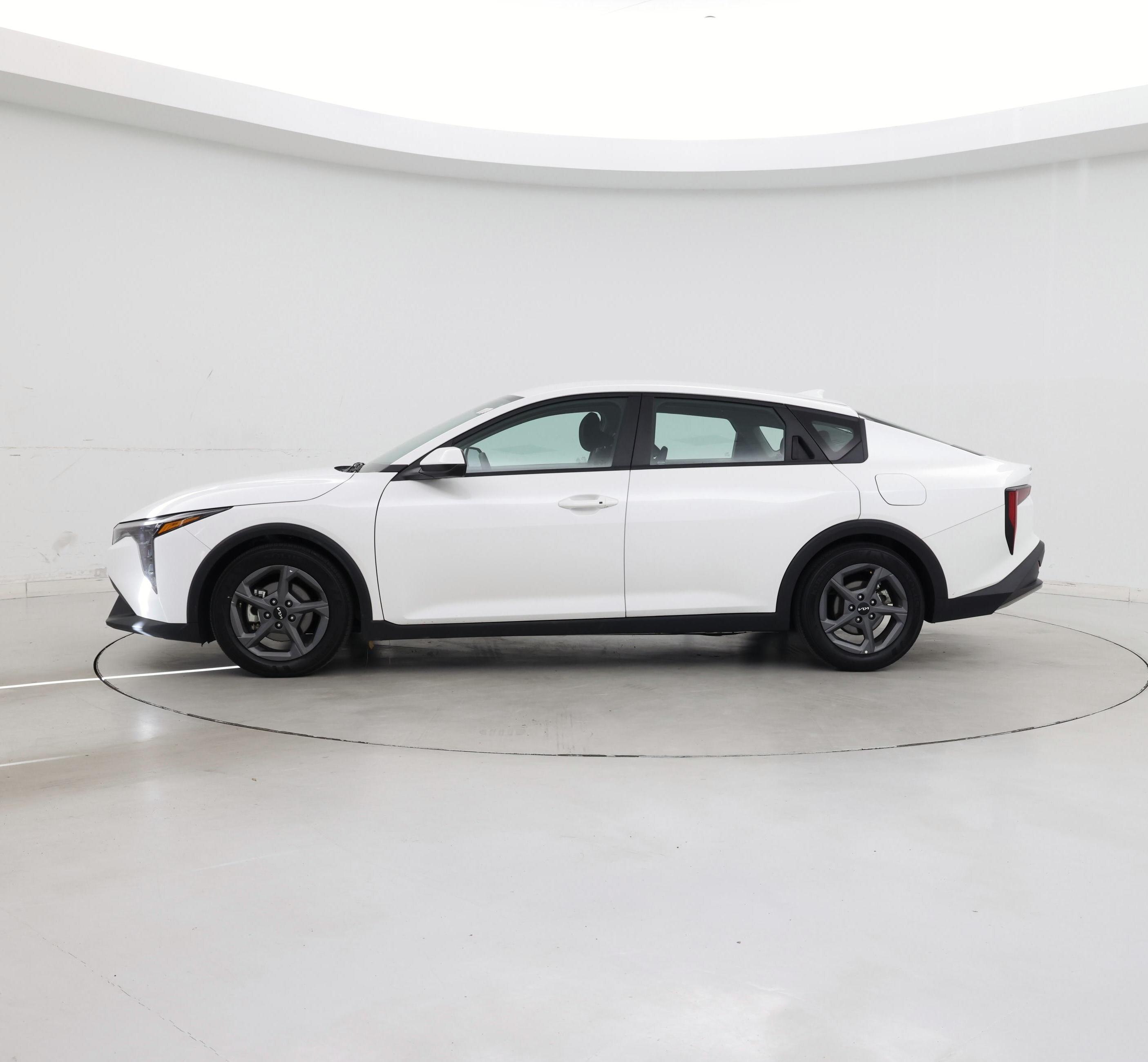 Thumbnail: 2025 Kia K4 - 3