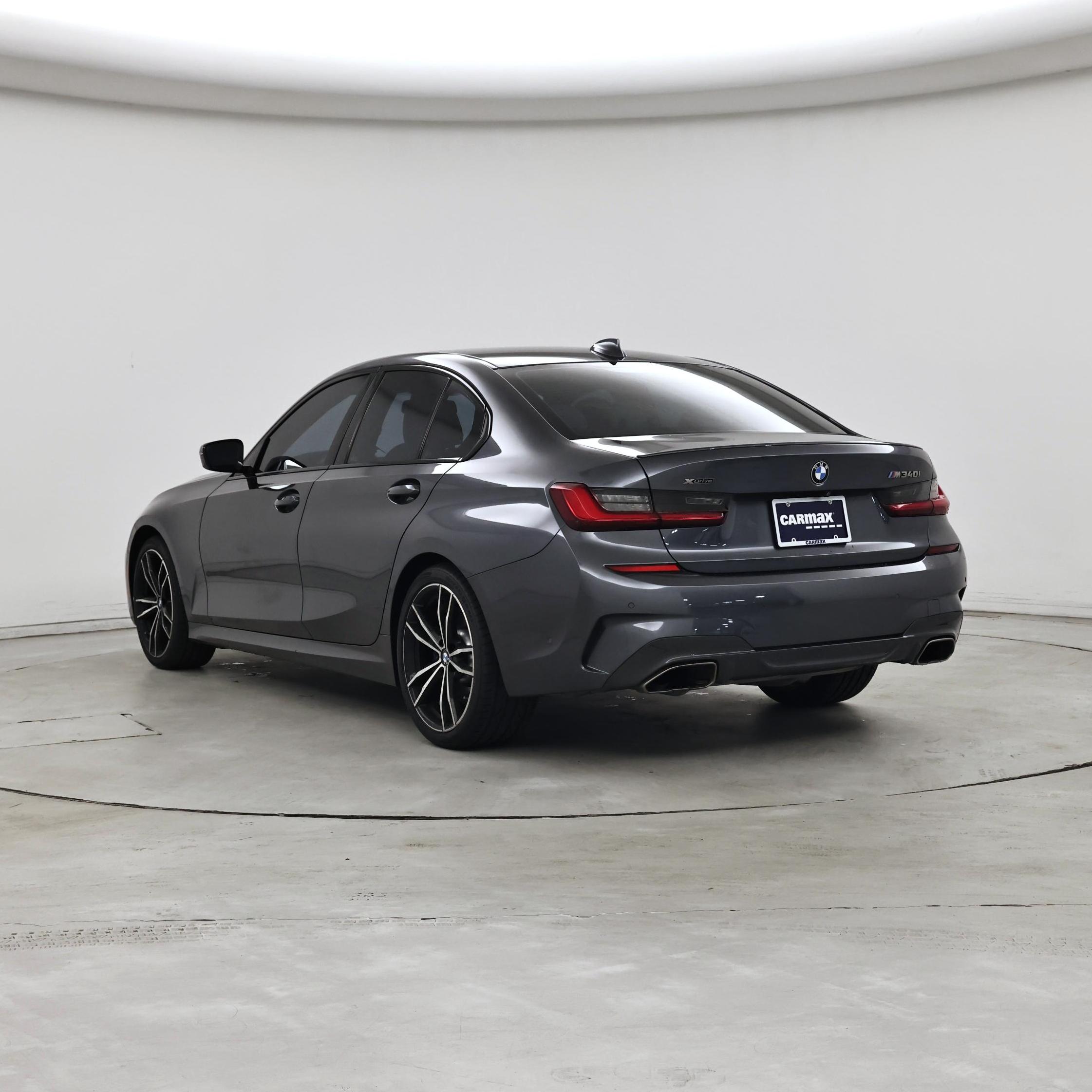Thumbnail: 2020 BMW 3 Series - 2