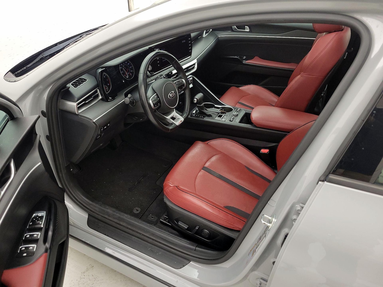 2021 Kia K5 GT-Line - Photo 12