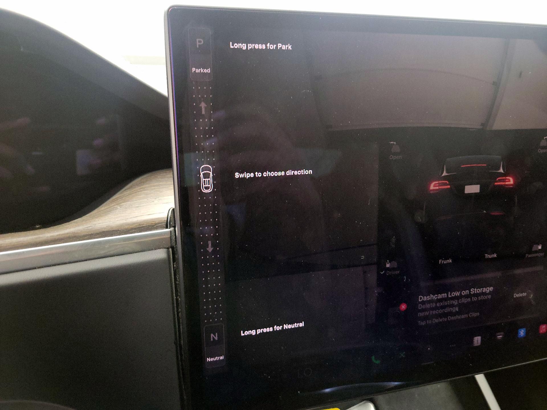 Thumbnail: 2022 Tesla Model X - 17