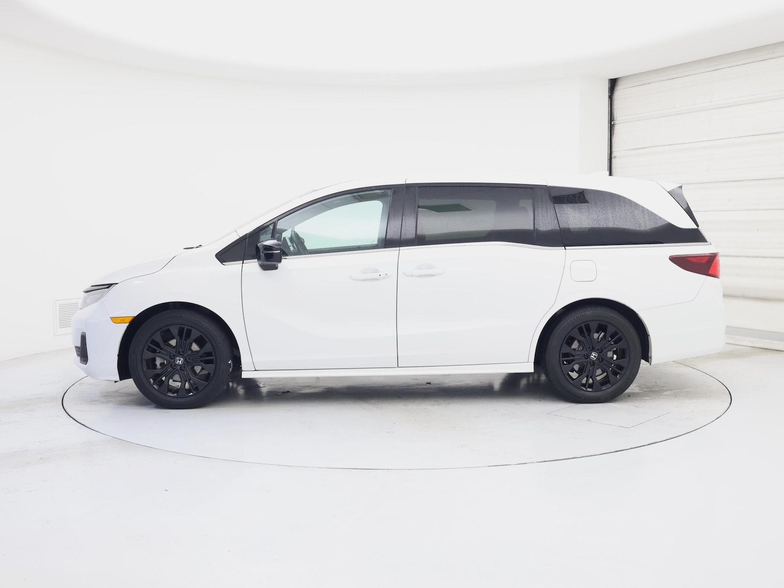 2025 Honda Odyssey Sport L - Photo 4