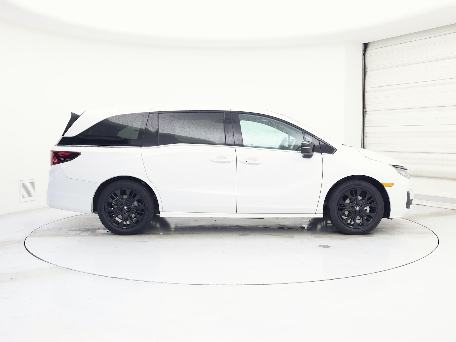 2025 Honda Odyssey Sport L - Photo 8