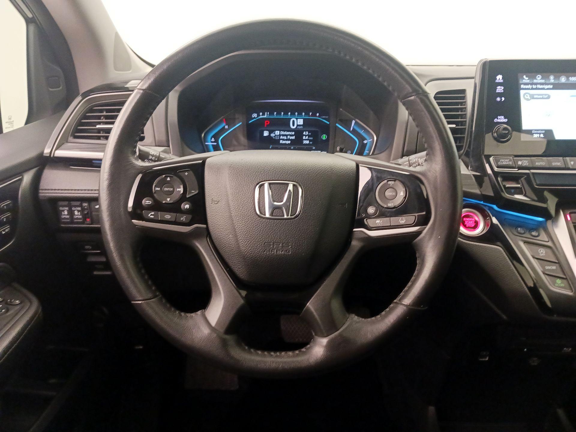 Thumbnail: 2023 Honda Odyssey - 10