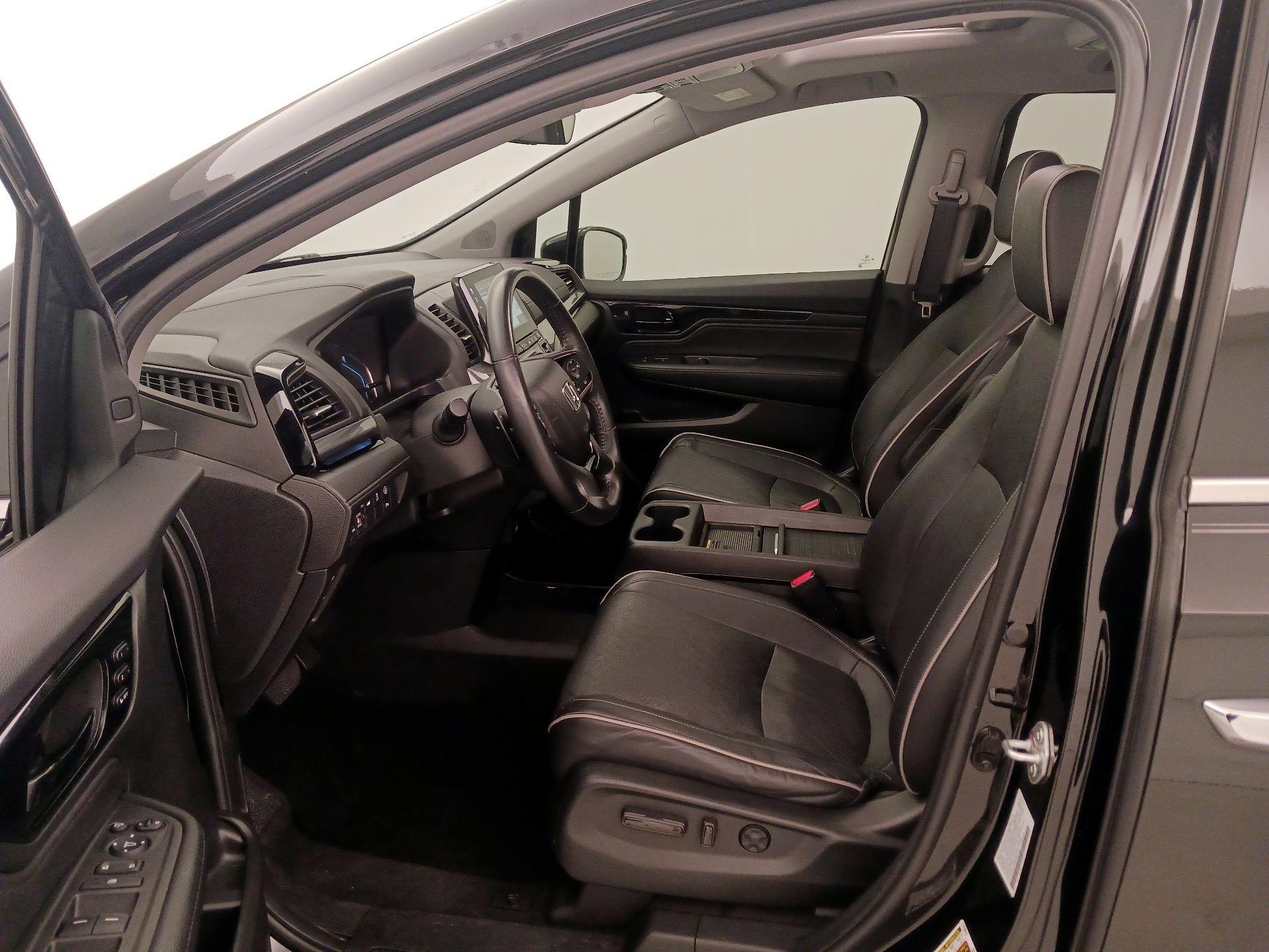 Thumbnail: 2023 Honda Odyssey - 11