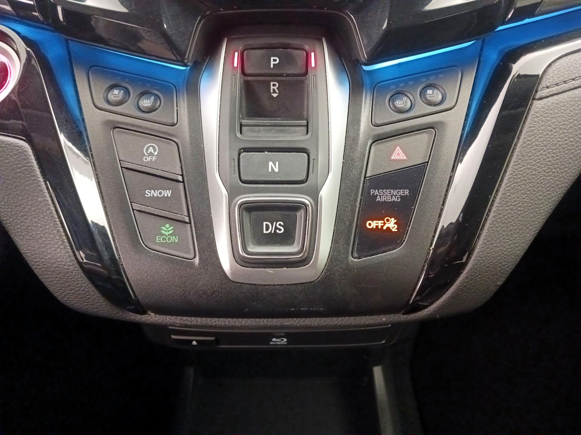 Thumbnail: 2023 Honda Odyssey - 18