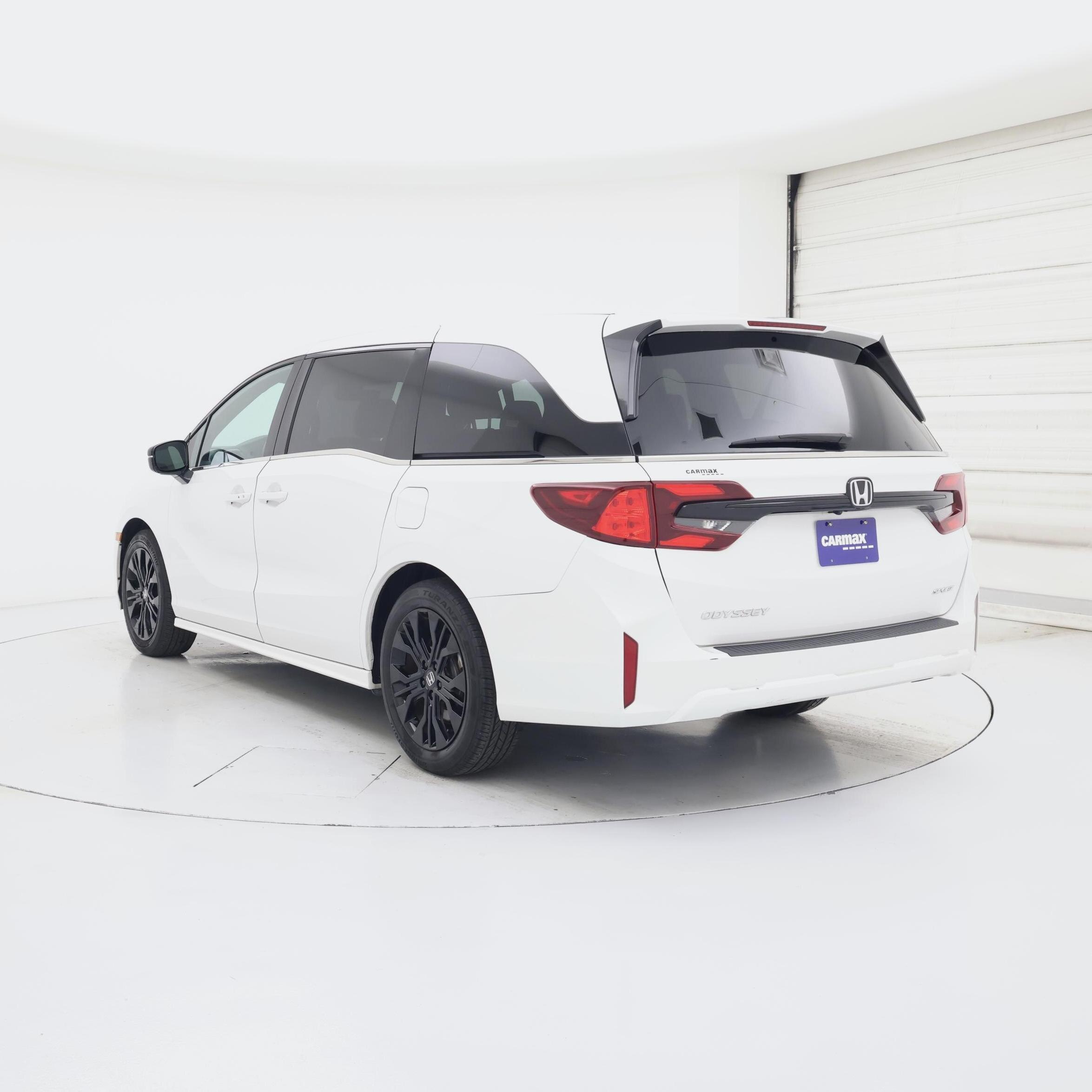 Thumbnail: 2025 Honda Odyssey - 2