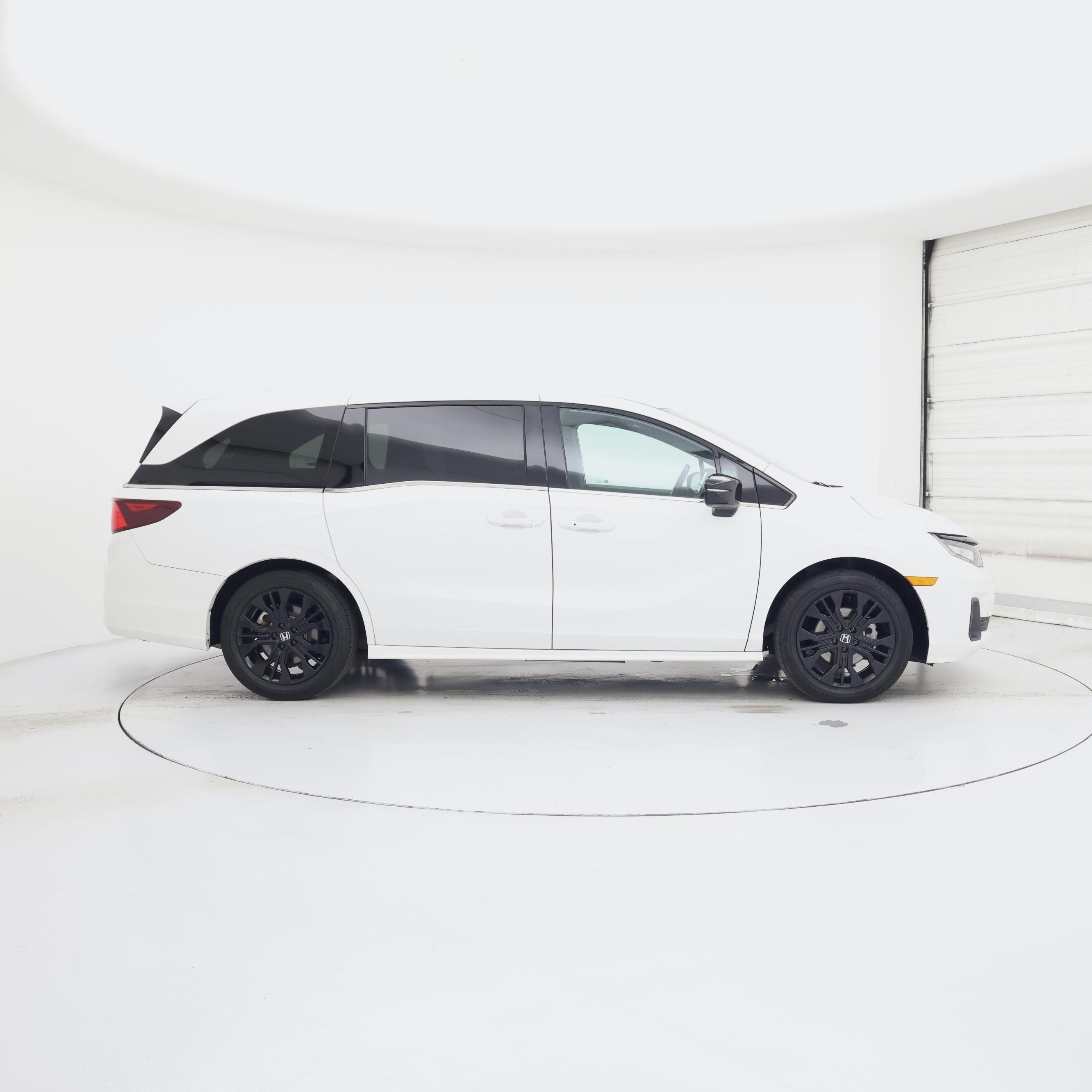Thumbnail: 2025 Honda Odyssey - 7