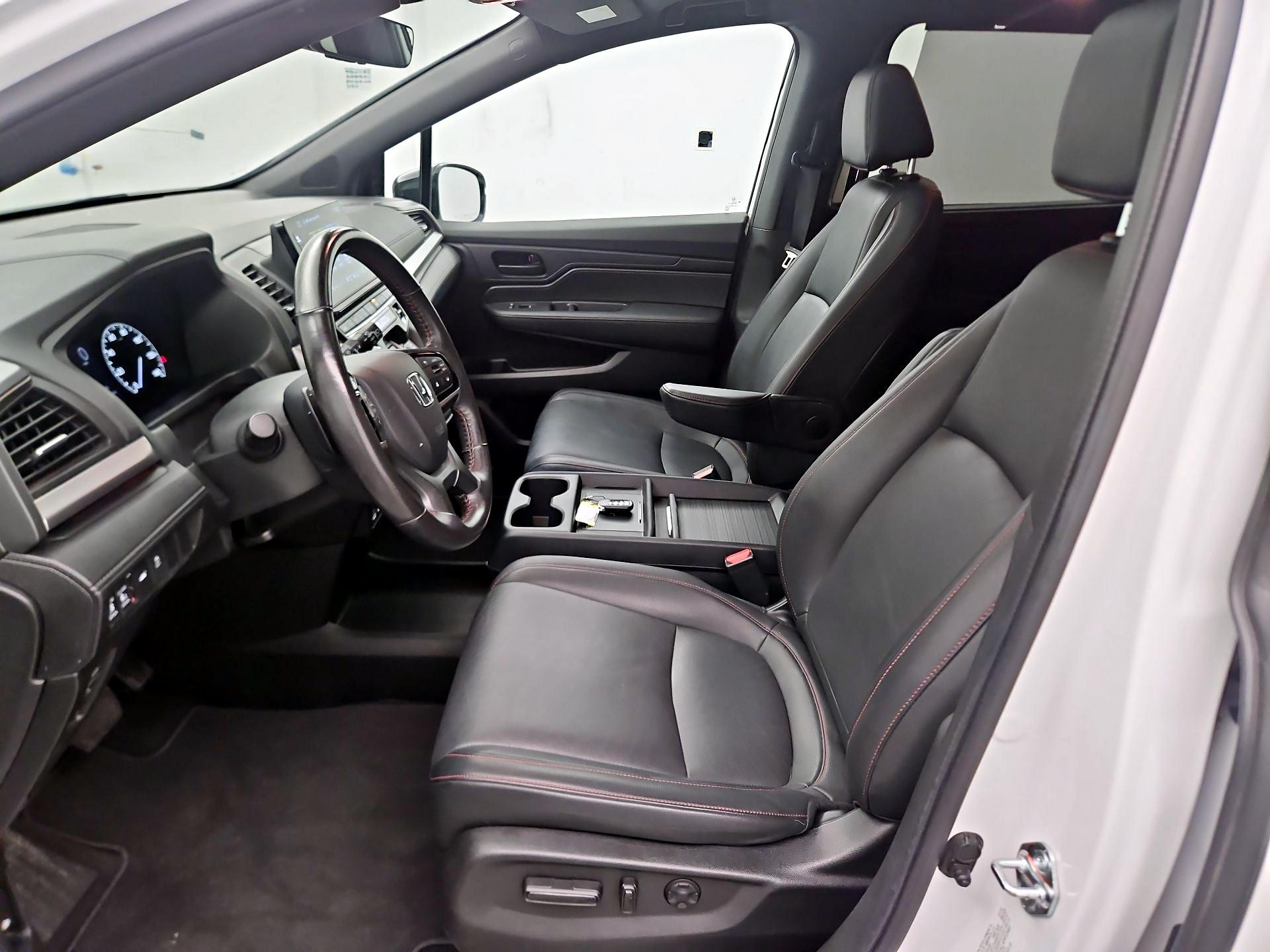 Thumbnail: 2025 Honda Odyssey - 11