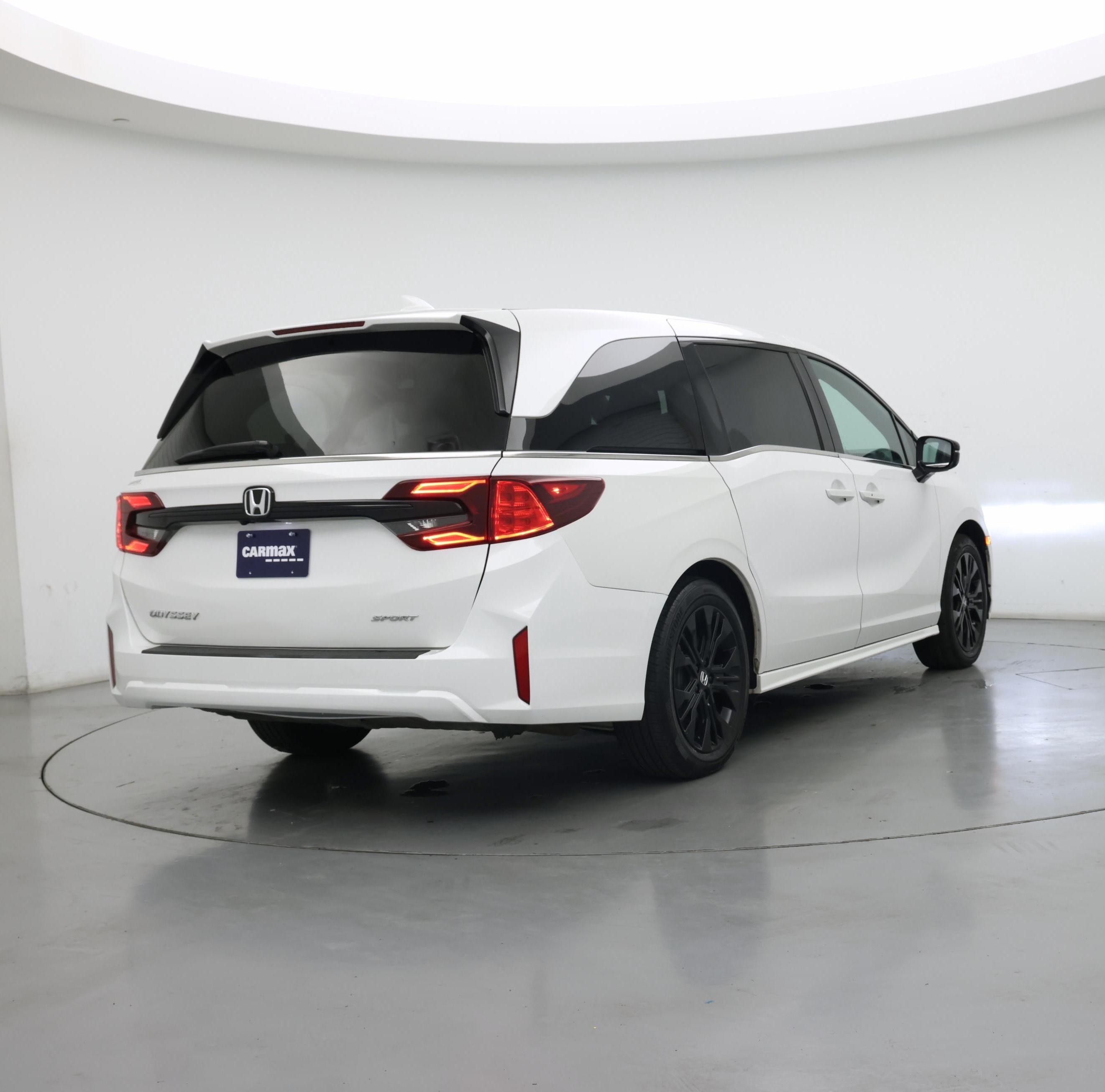Thumbnail: 2025 Honda Odyssey - 8