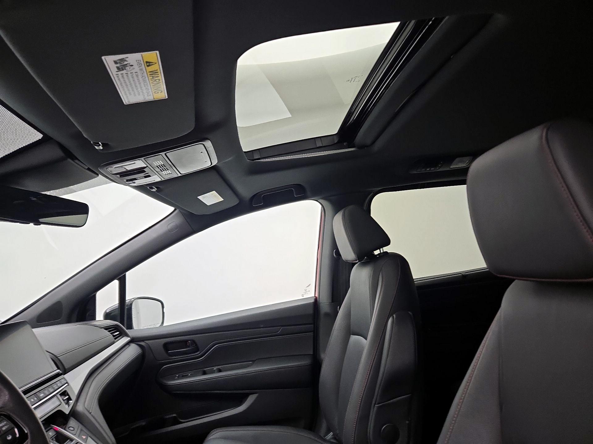 Thumbnail: 2025 Honda Odyssey - 19