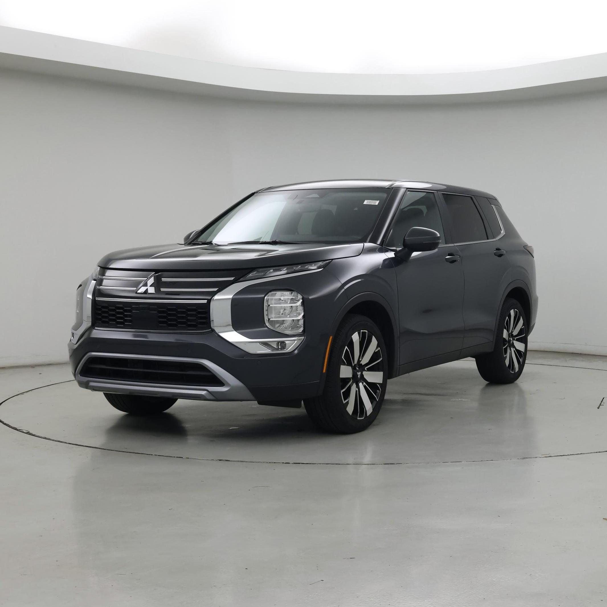 Thumbnail: 2025 Mitsubishi Outlander - 4