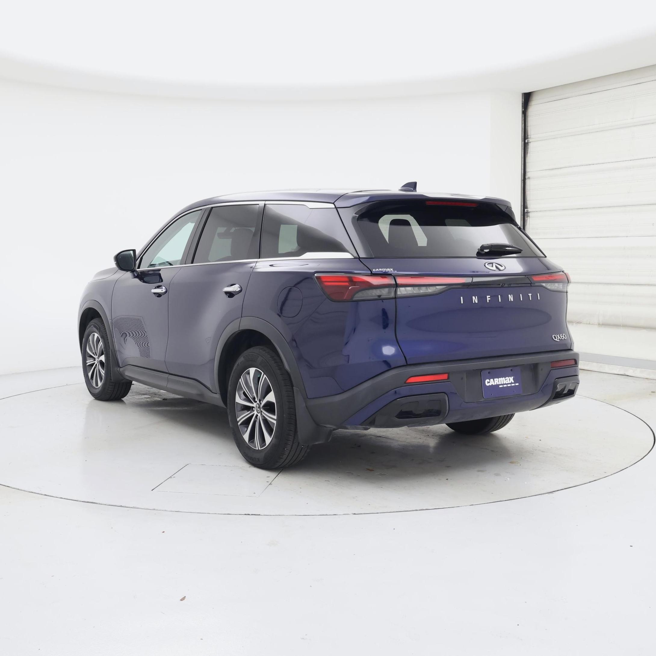 Thumbnail: 2023 INFINITI QX60 - 2