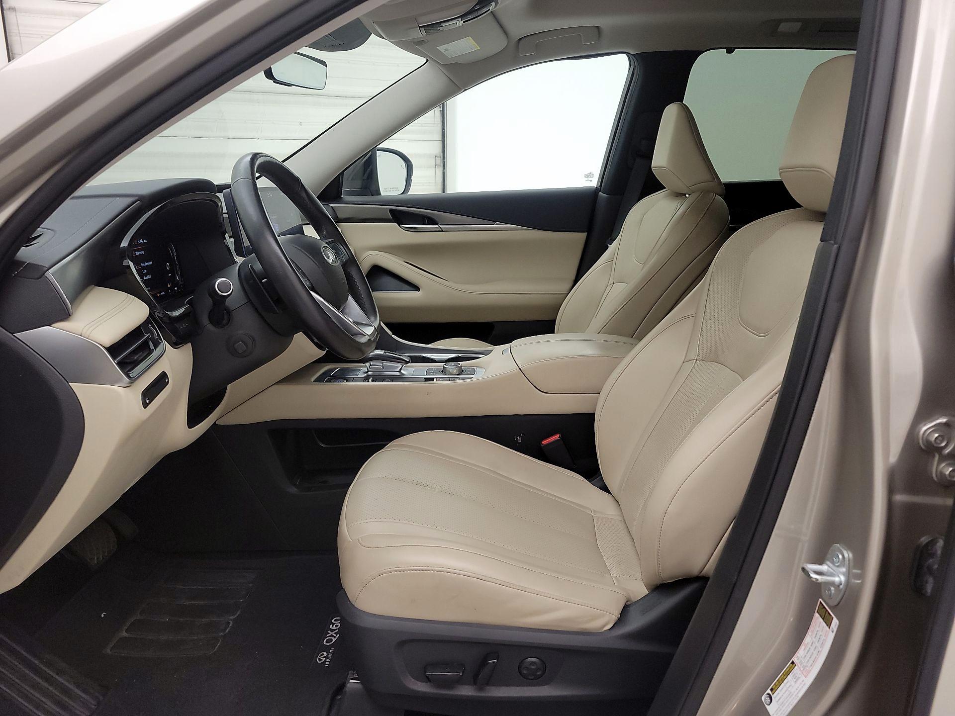 Thumbnail: 2023 INFINITI QX60 - 11