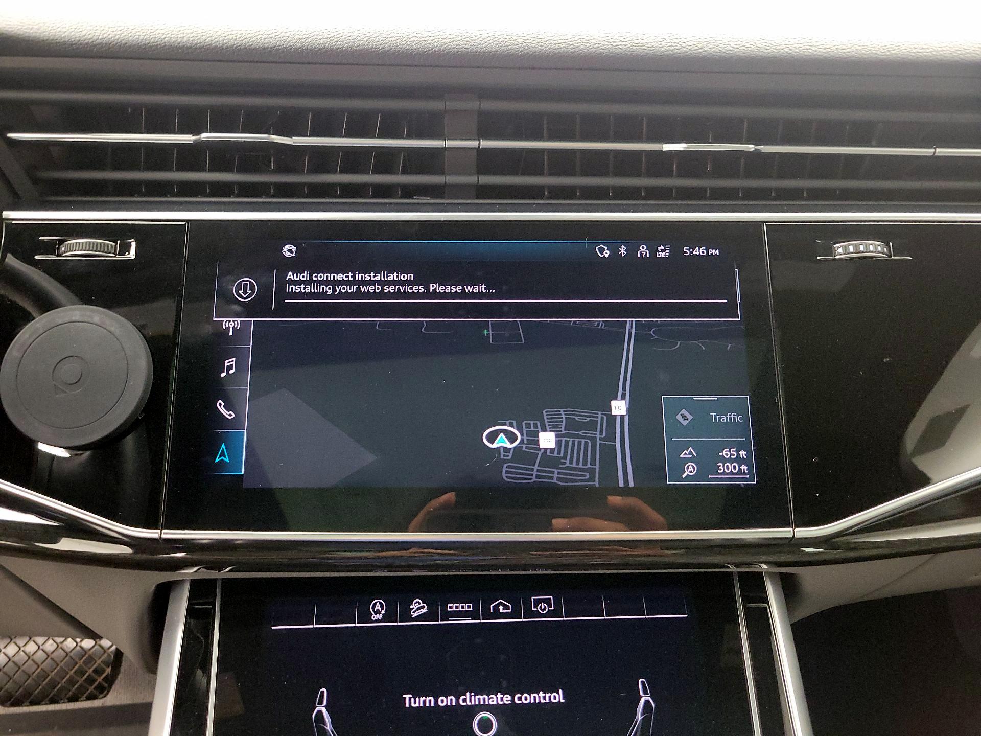 Thumbnail: 2022 Audi Q7 - 14