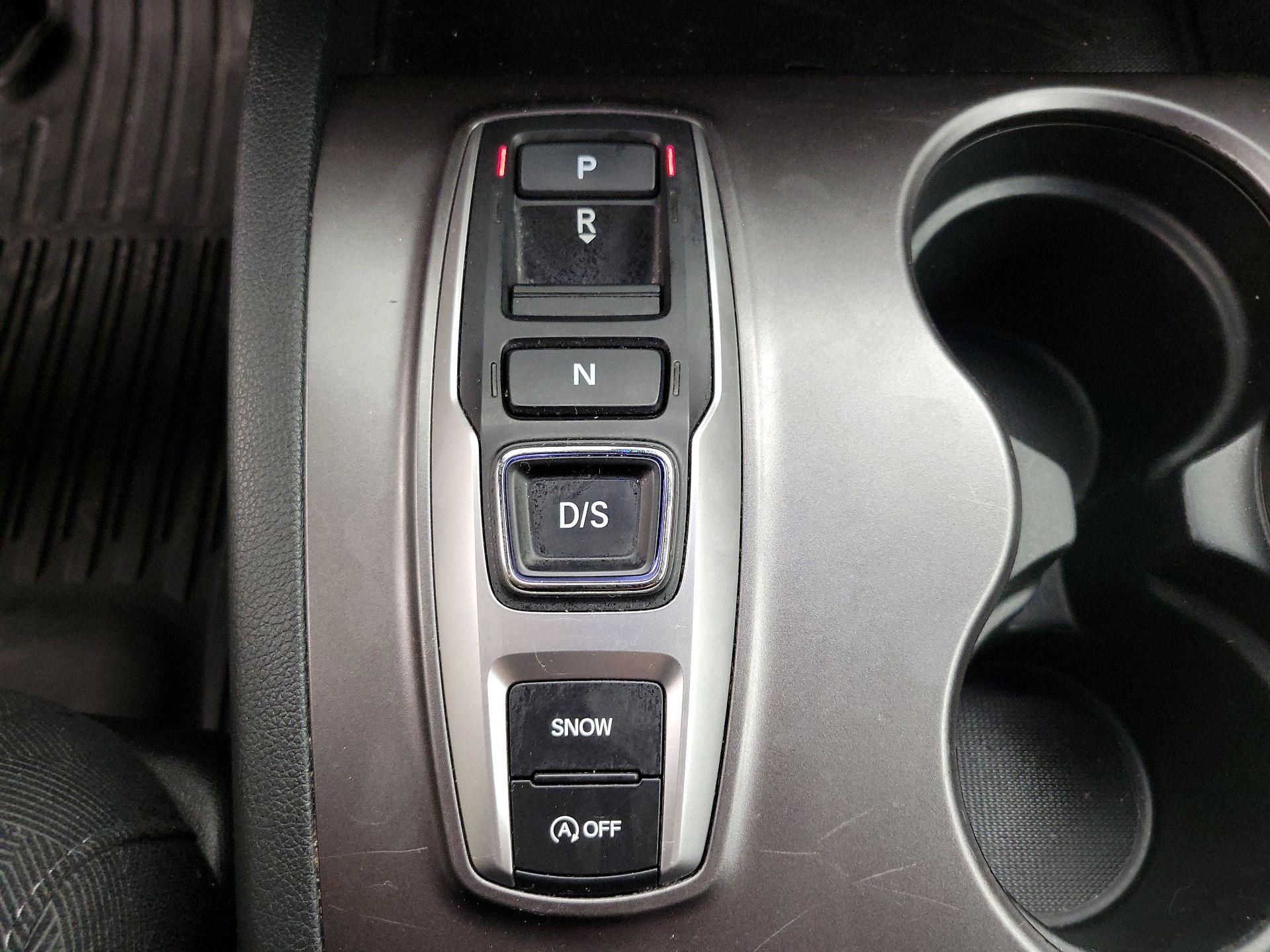 Thumbnail: 2022 Honda Pilot - 17