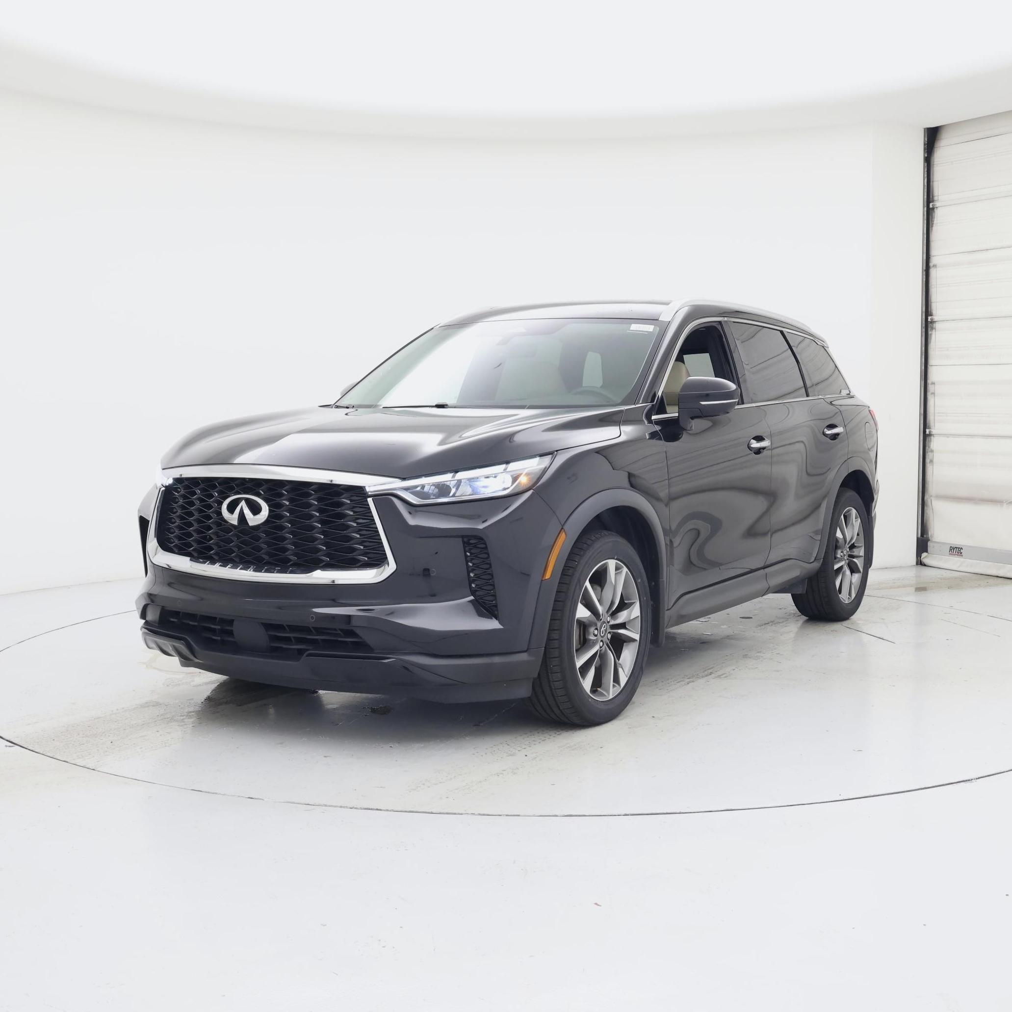 Thumbnail: 2023 INFINITI QX60 - 4