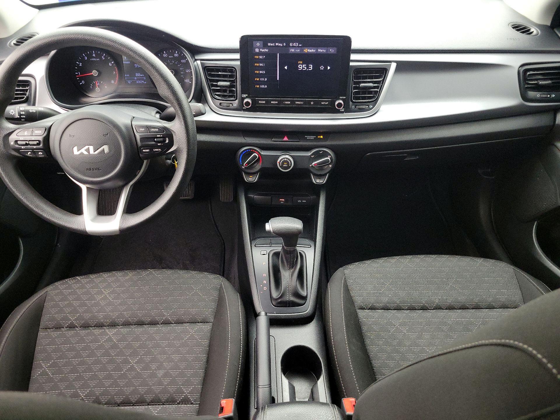 Thumbnail: 2023 Kia Rio - 9