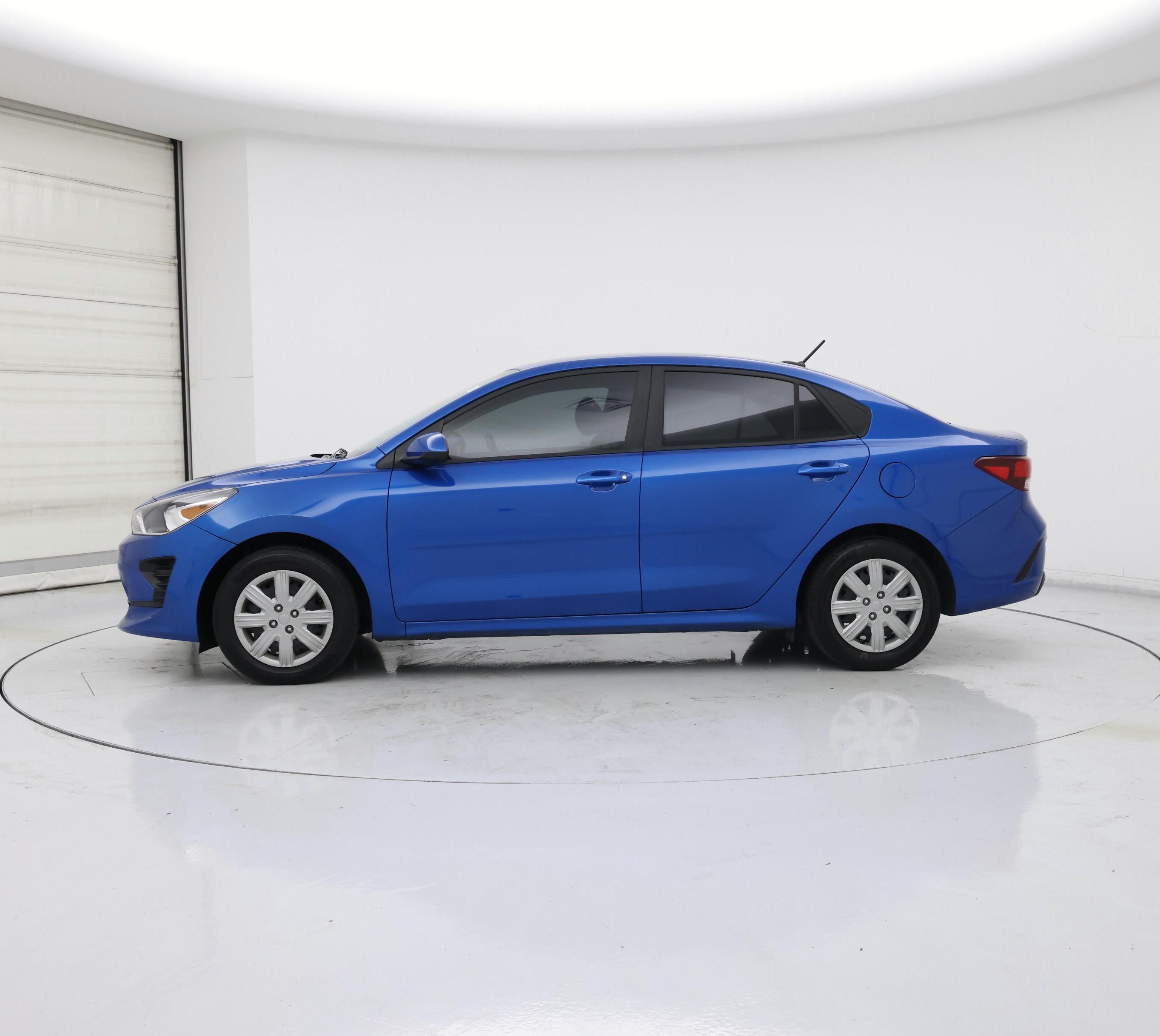 Thumbnail: 2023 Kia Rio - 3