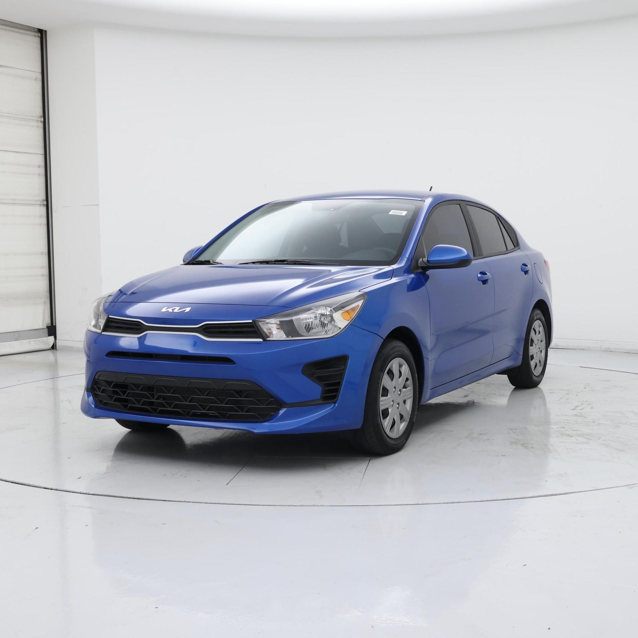Thumbnail: 2023 Kia Rio - 4