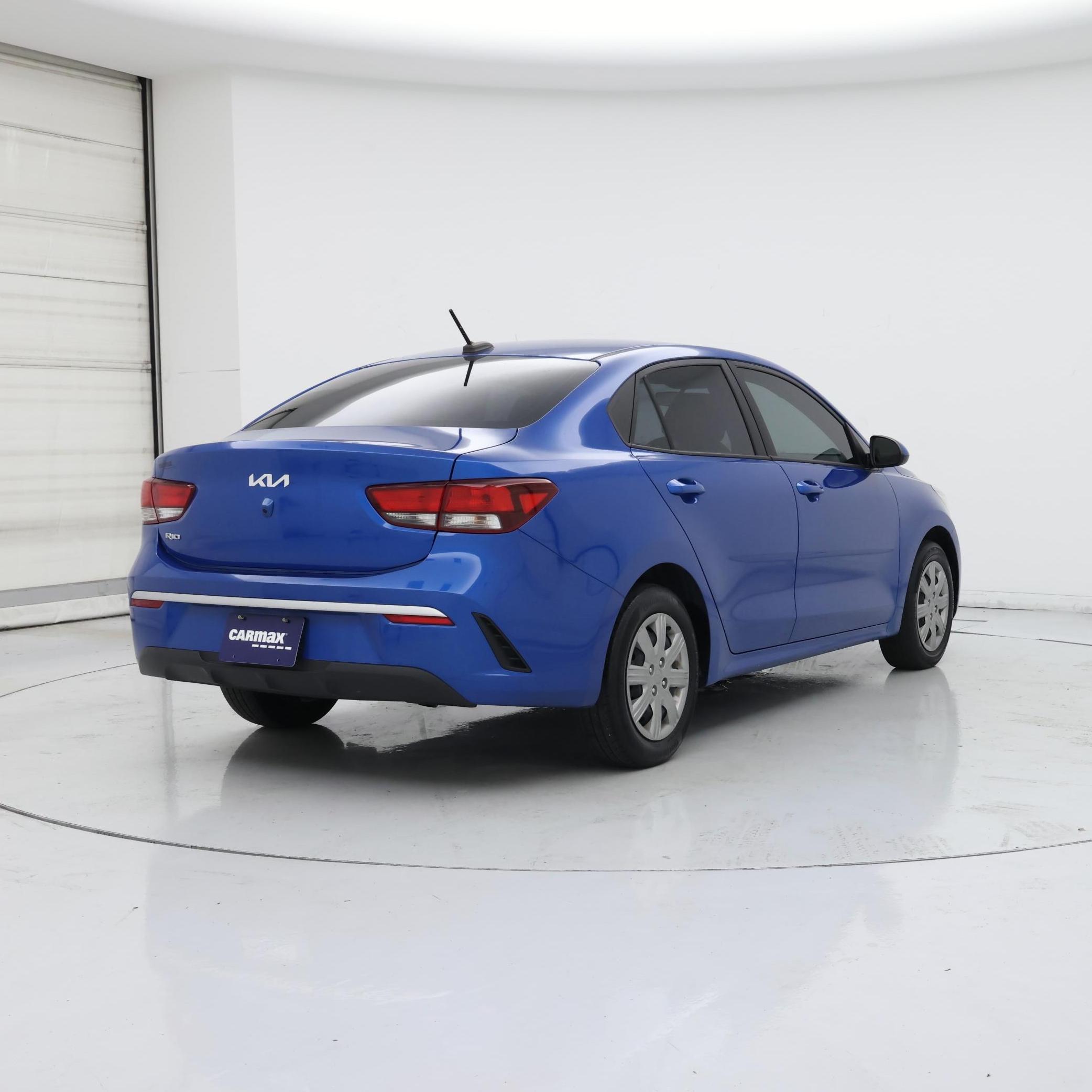 Thumbnail: 2023 Kia Rio - 8