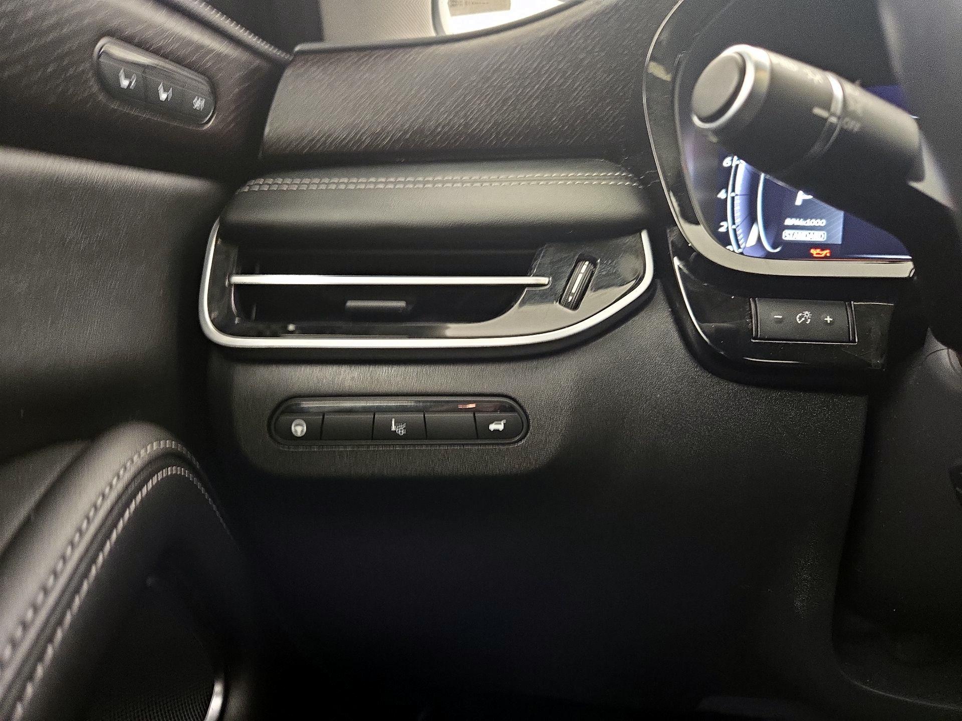 Thumbnail: 2022 INFINITI QX60 - 13
