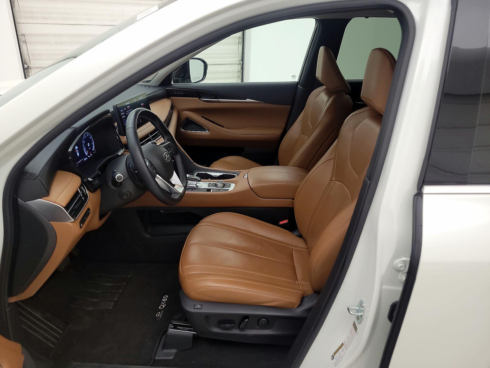 Thumbnail: 2023 INFINITI QX60 - 11