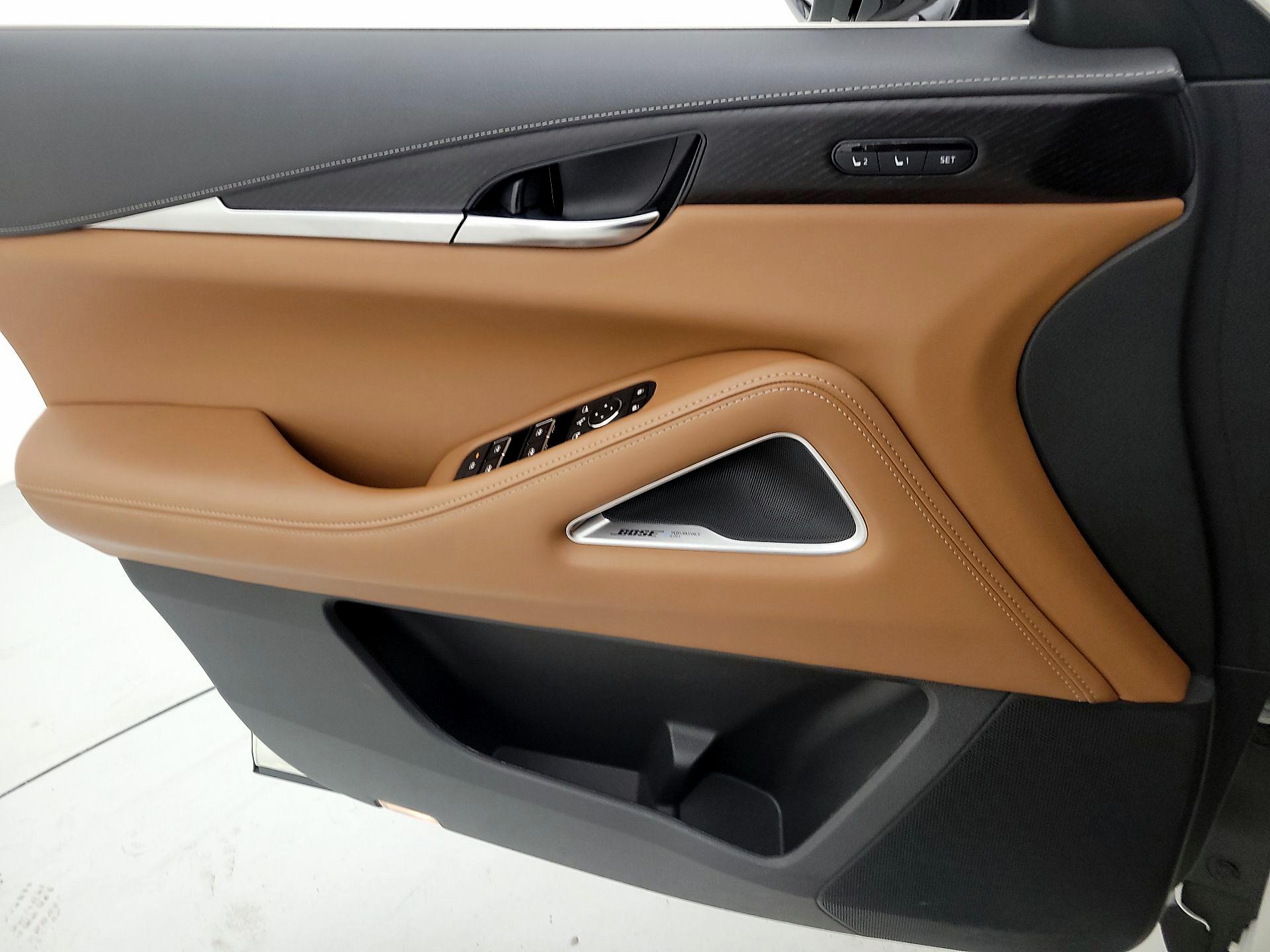 Thumbnail: 2023 INFINITI QX60 - 12