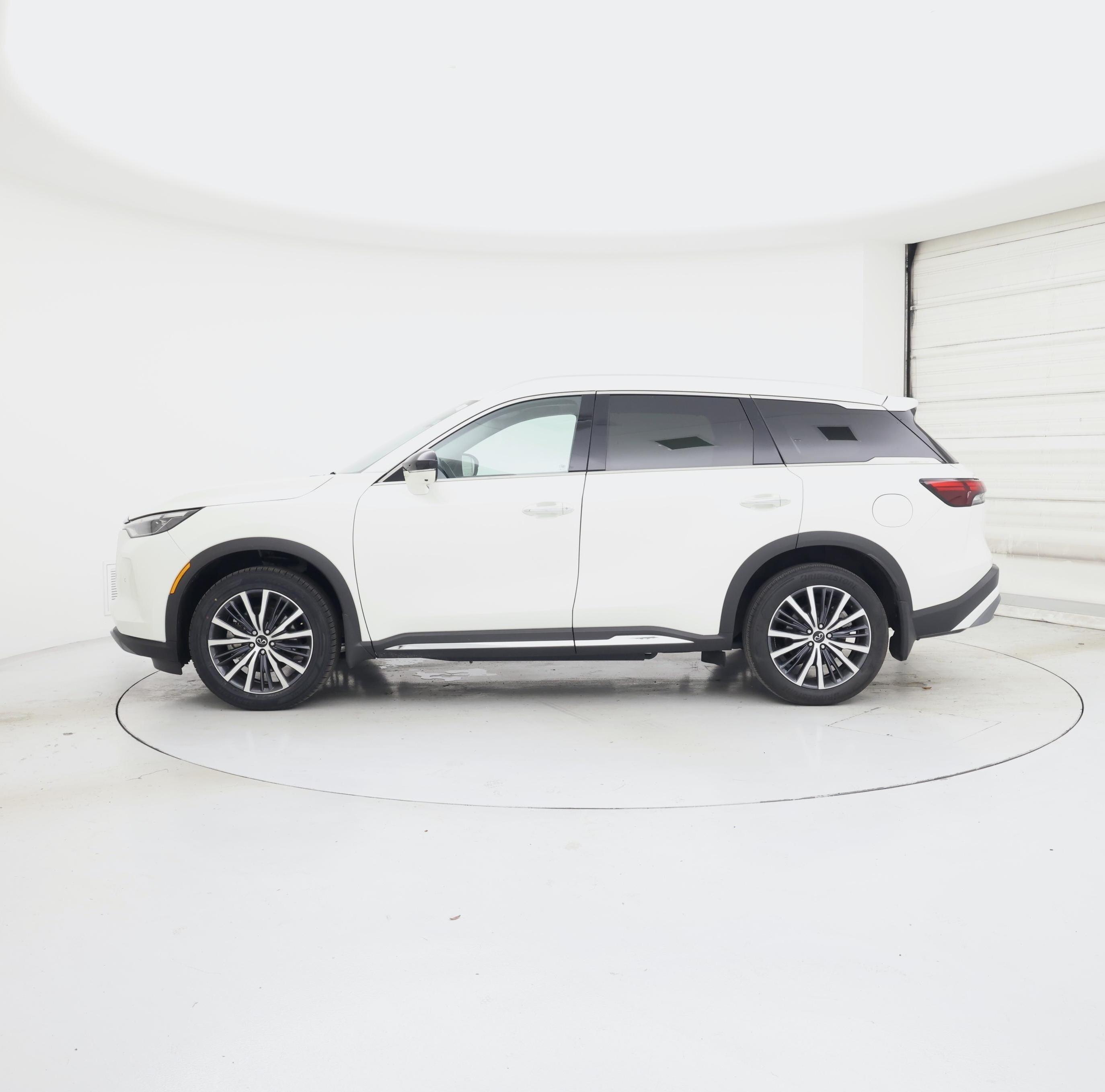 Thumbnail: 2023 INFINITI QX60 - 3