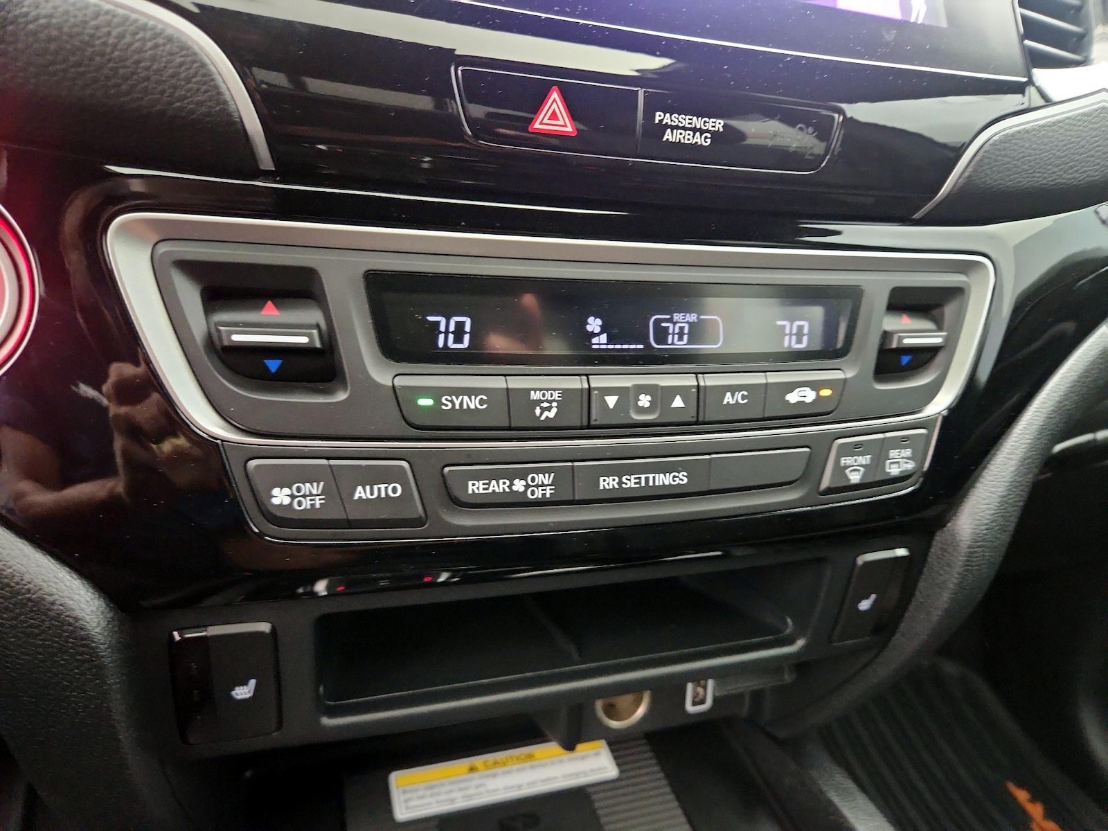 2023 Honda Ridgeline Black Edition - Photo 18
