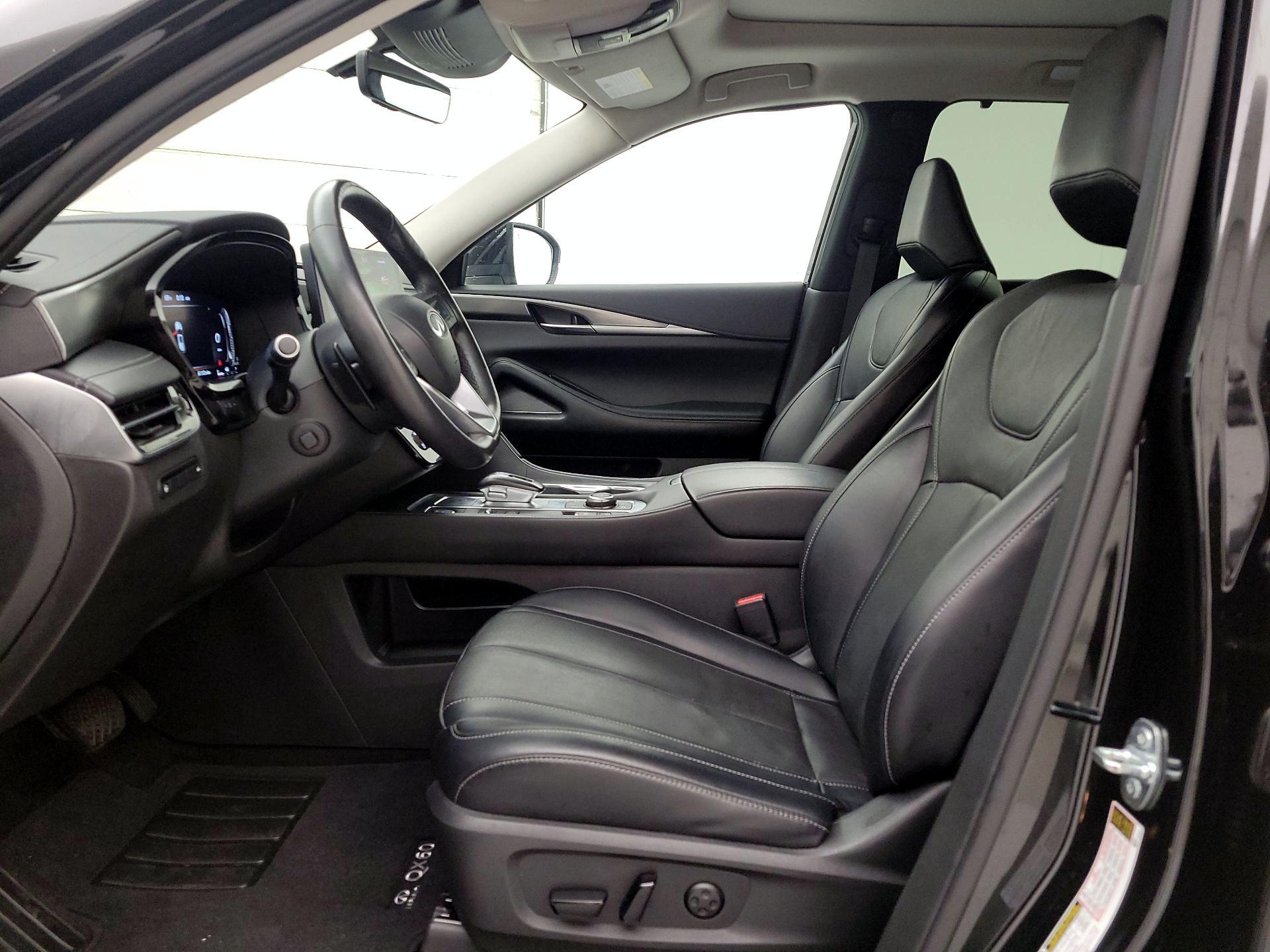 Thumbnail: 2023 INFINITI QX60 - 11