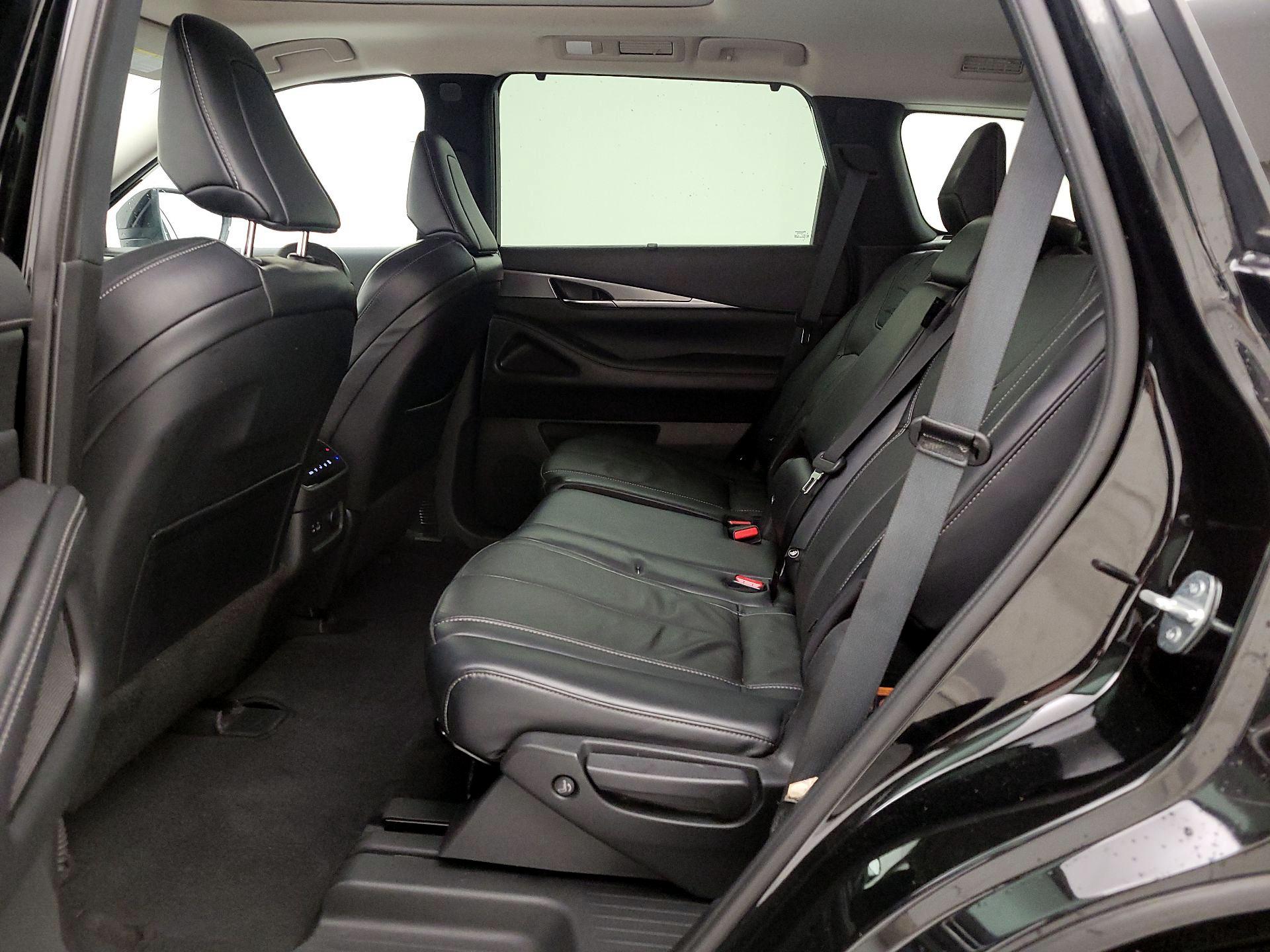 Thumbnail: 2023 INFINITI QX60 - 19