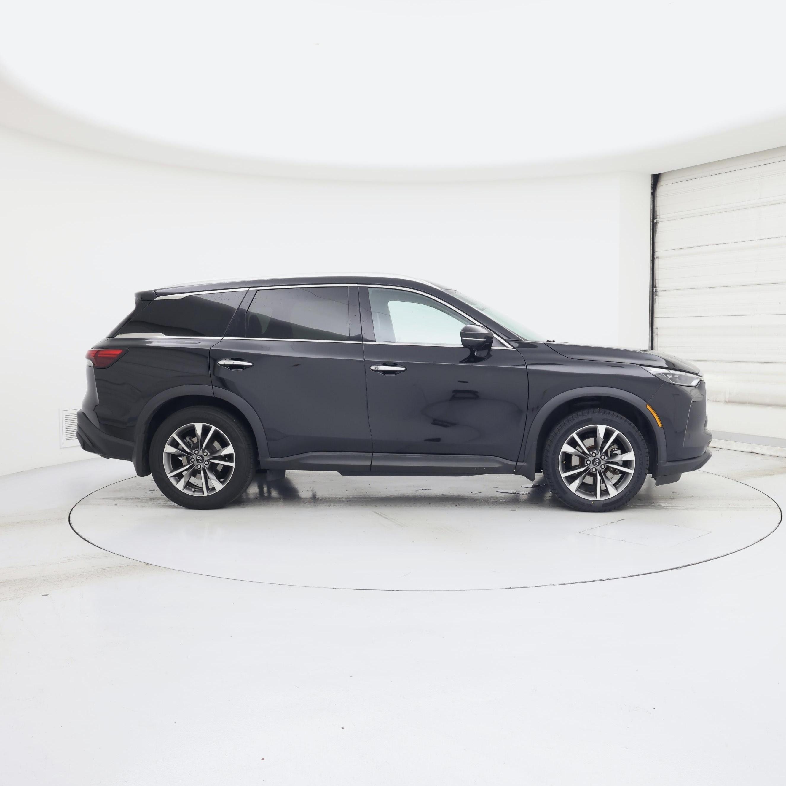 Thumbnail: 2023 INFINITI QX60 - 7
