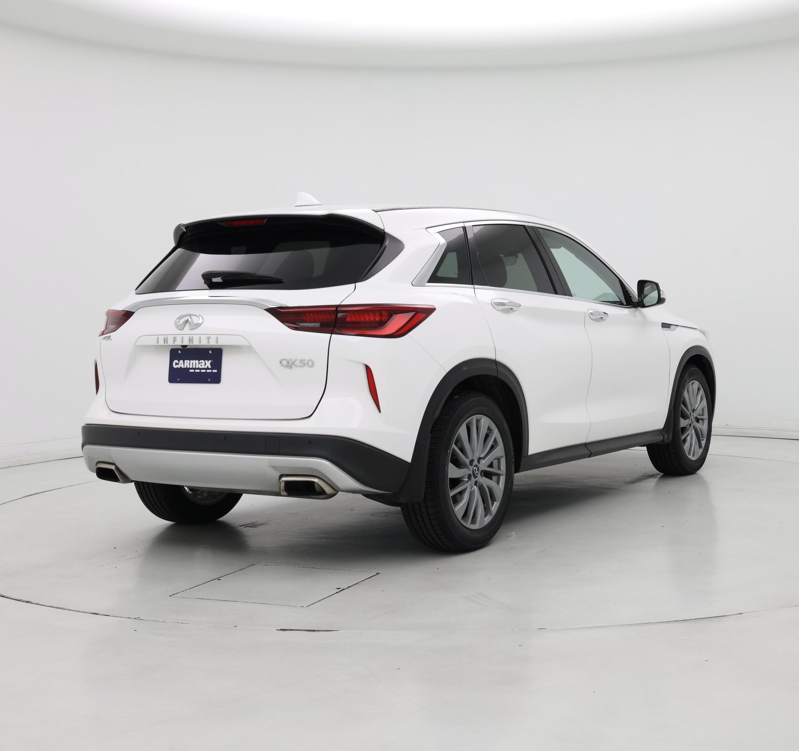 Thumbnail: 2023 INFINITI QX50 - 8