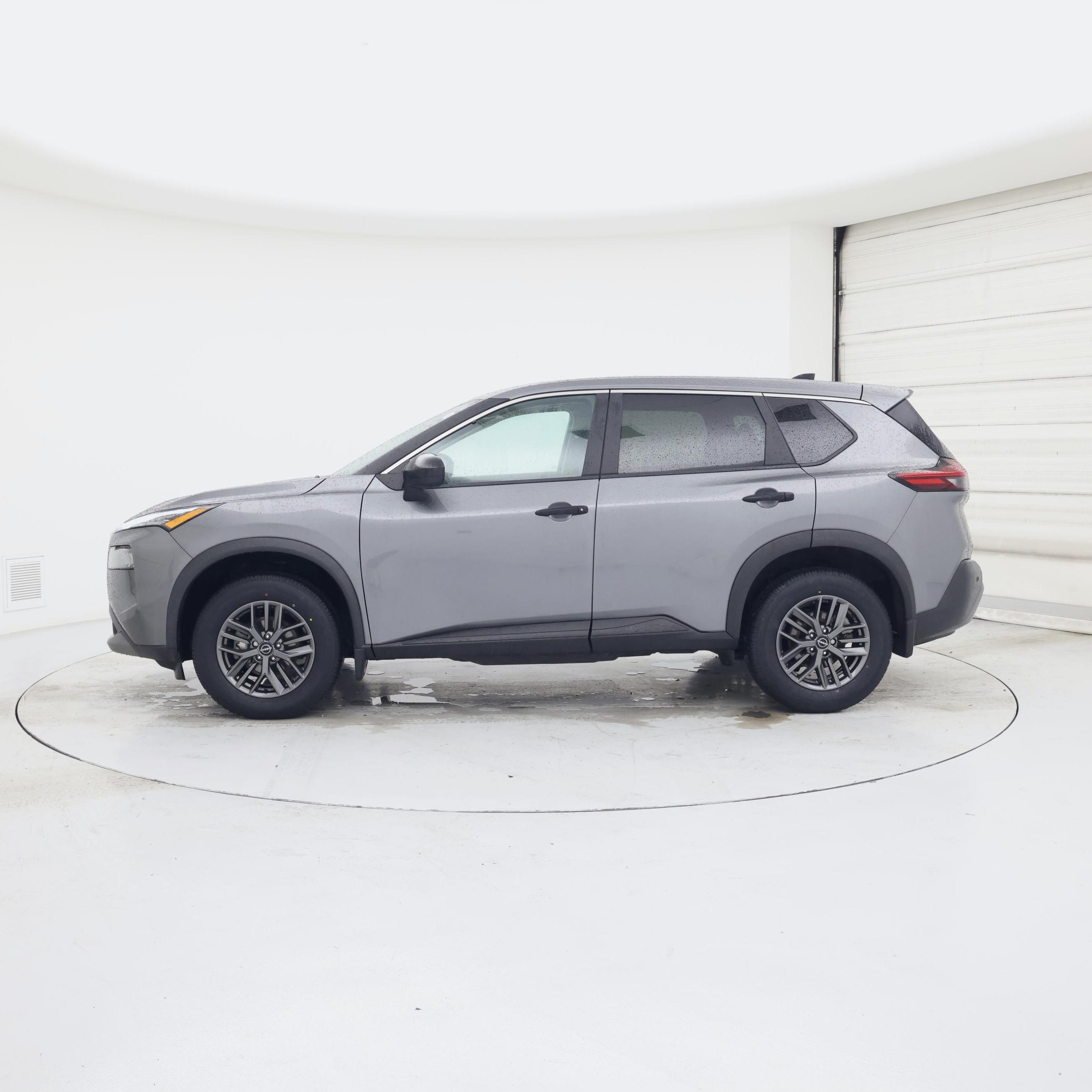 Thumbnail: 2023 Nissan Rogue - 3