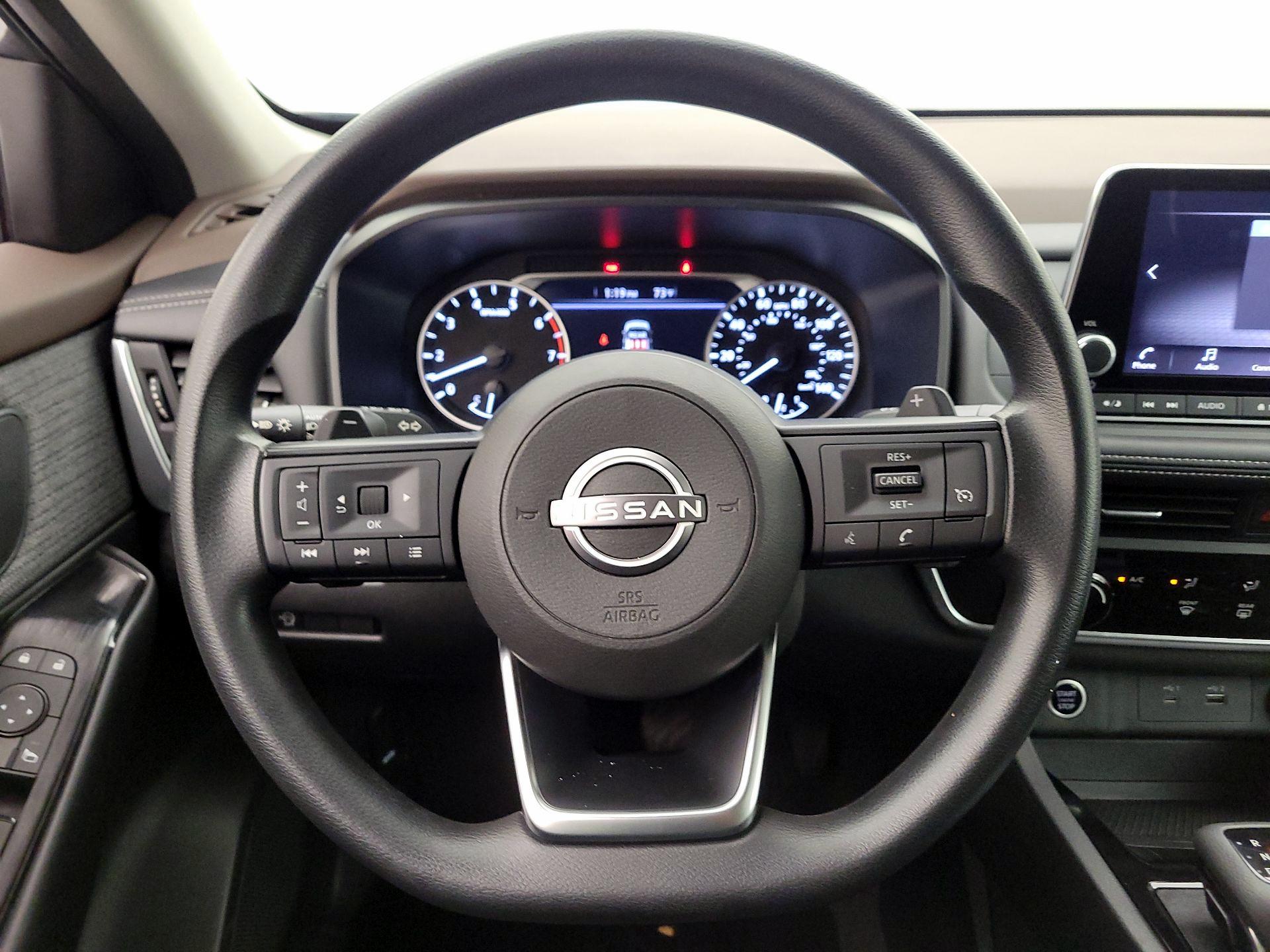 Thumbnail: 2023 Nissan Rogue - 10