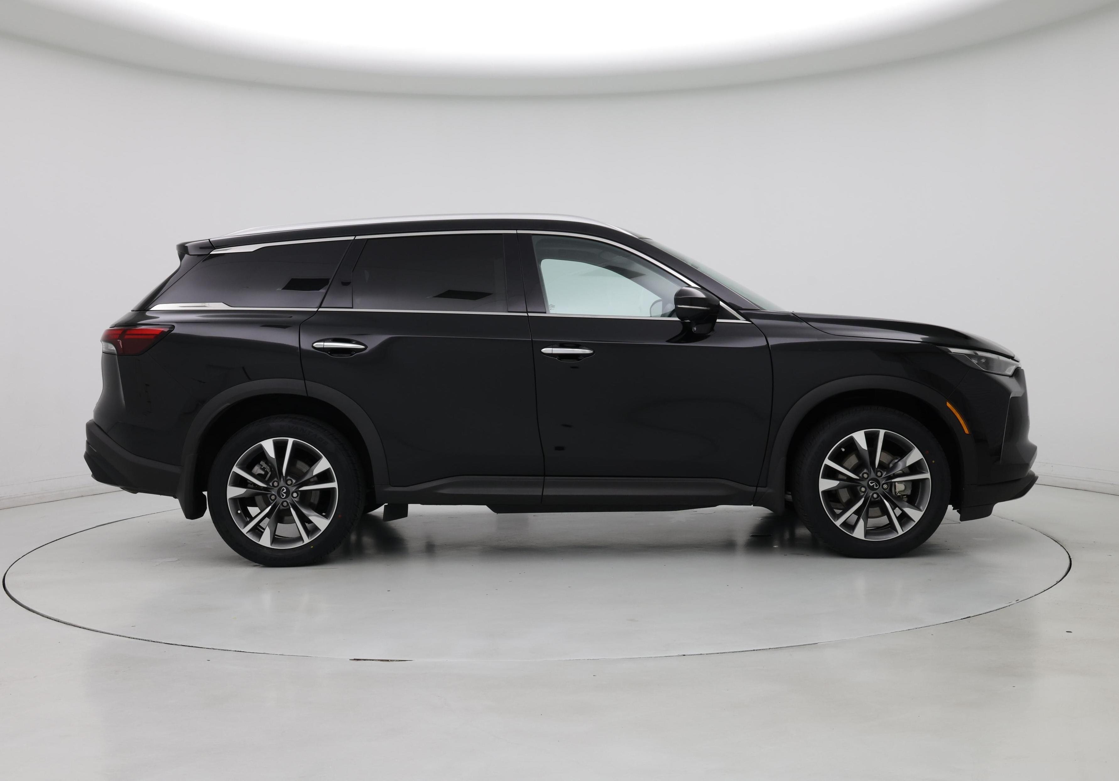 Thumbnail: 2023 INFINITI QX60 - 7