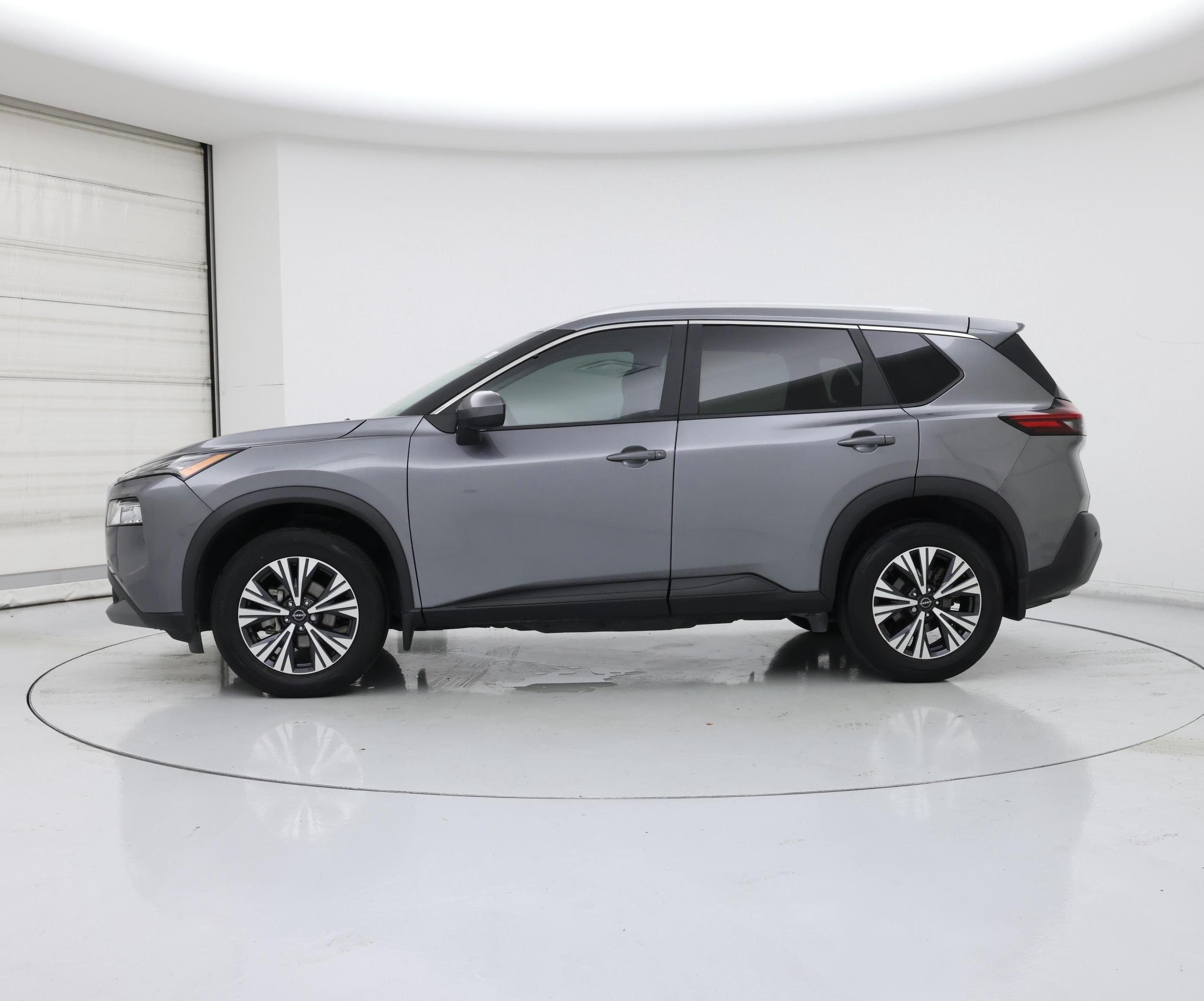 Thumbnail: 2023 Nissan Rogue - 3
