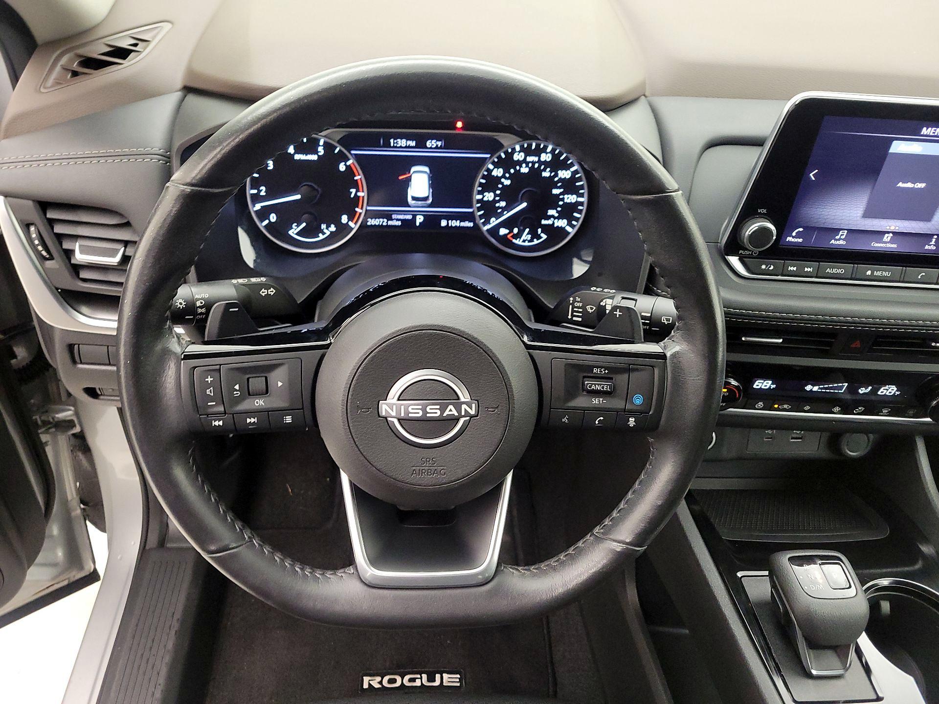 Thumbnail: 2023 Nissan Rogue - 10