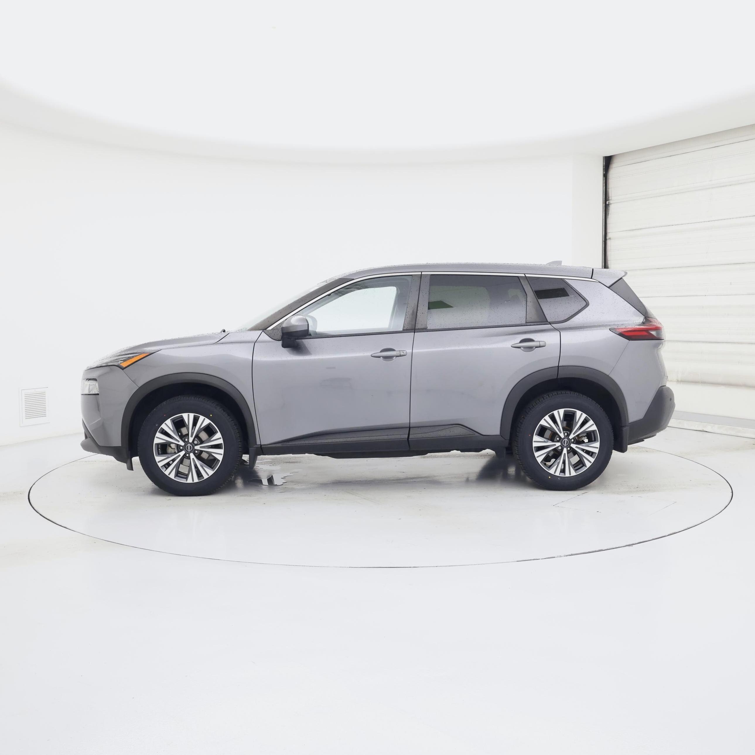 Thumbnail: 2023 Nissan Rogue - 3