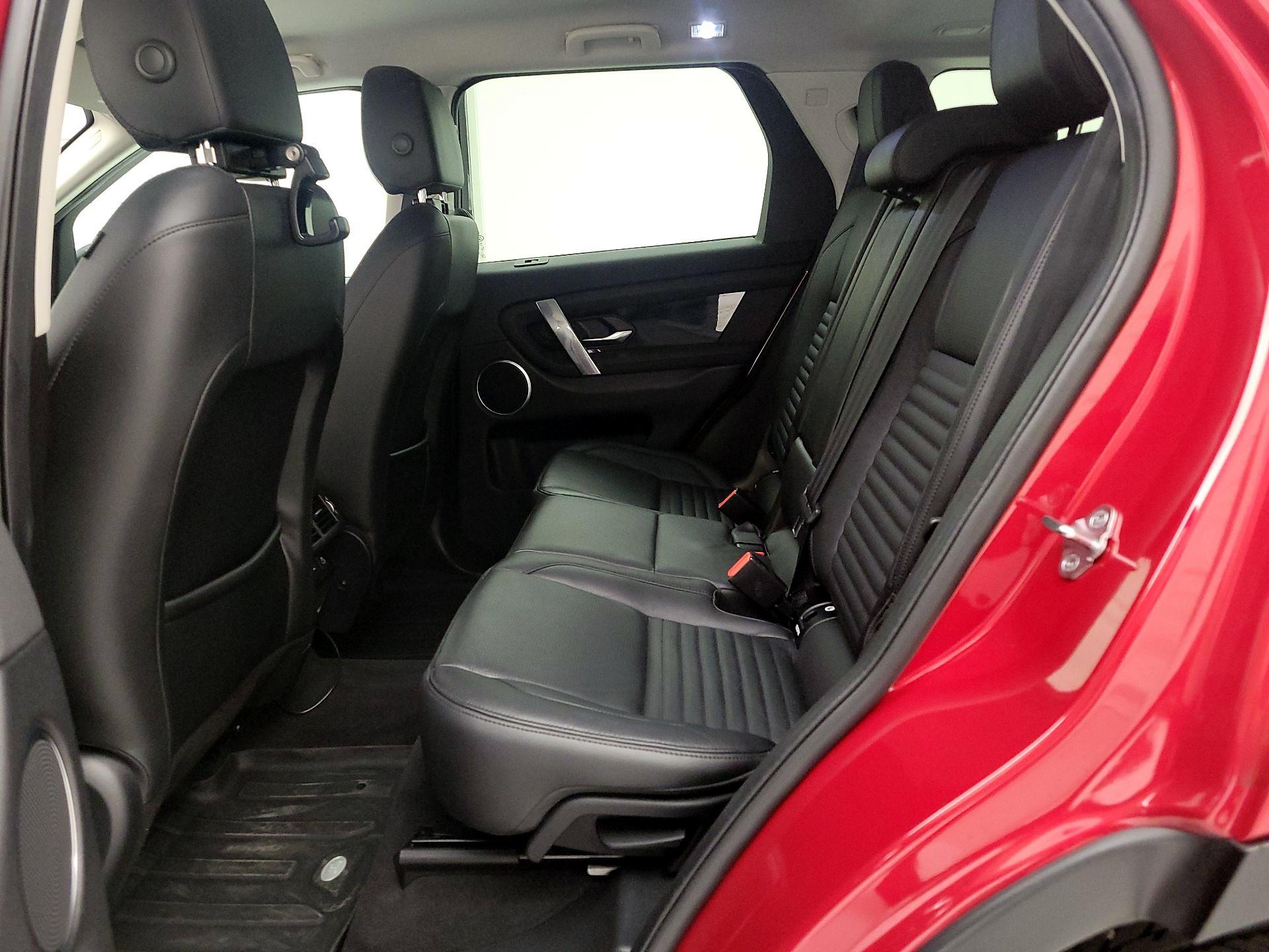 Thumbnail: 2021 Land Rover Discovery Sport - 19